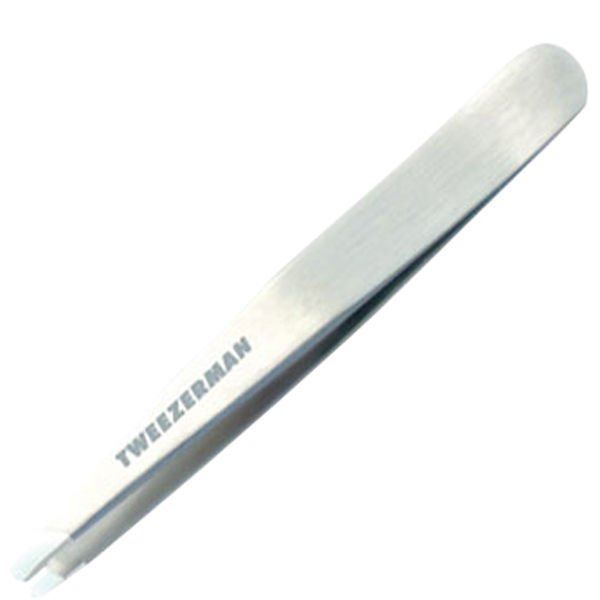 Cunt hair tweezers Latina lesbian maid