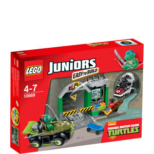 LEGO Juniors: Turtle Lair (10669): Image 01