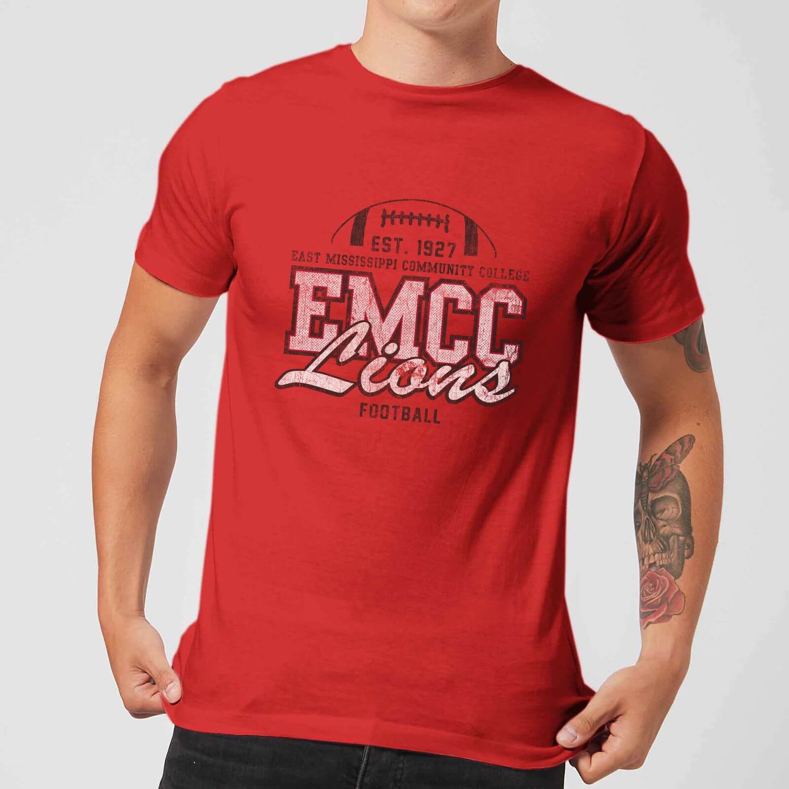 T-Shirt Homme Lion et Effet Abîmé - East Mississippi Community College - Rouge - S
T-Shirt Homme Lion et Effet Abîmé - East Mississippi Community College - Rouge - S