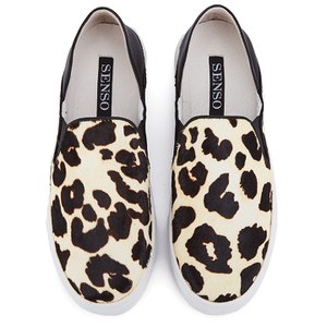 Senso Women's Ally IV Leopard Print Pony Slip On Trainers - Chalk: Image 11