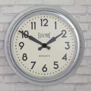 NEWGATE GIANT ELECTRIC WALL CLOCK - CHROME