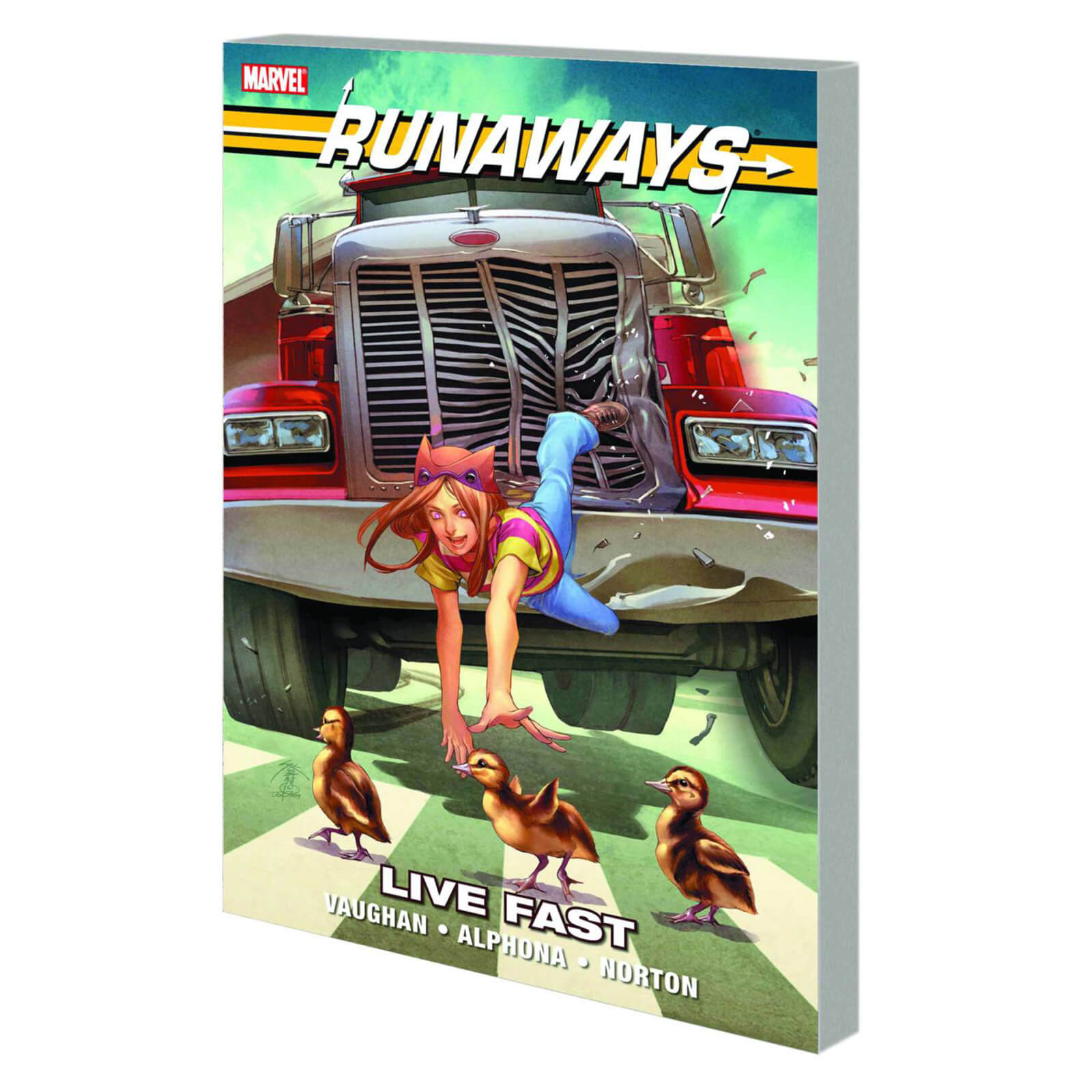 Runaways Live Fast Trade Paperback