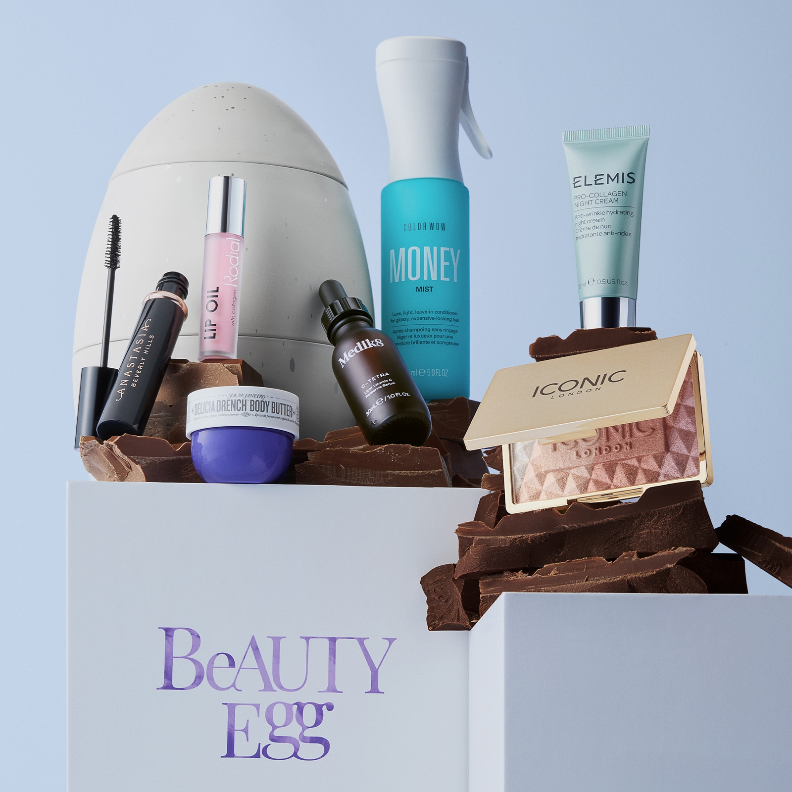 

LOOKFANTASTIC Beauty Egg 2025 (Worth Over 965 AED)