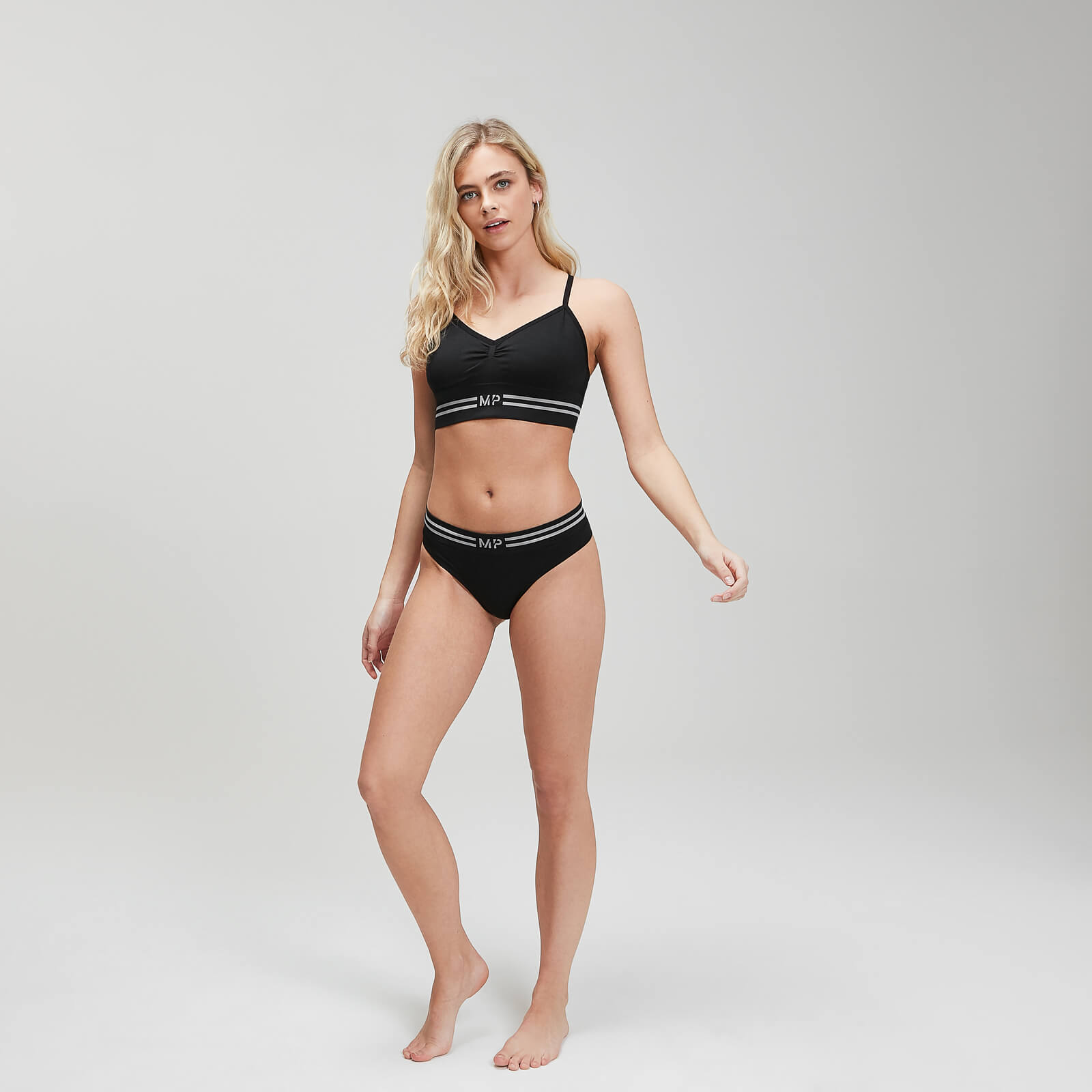 5056307376282 - Damen Essentials Seamless Tanga - Schwarz - XXS 5056307376282 - Damen Essentials Seamless Tanga - Schwarz - XXS