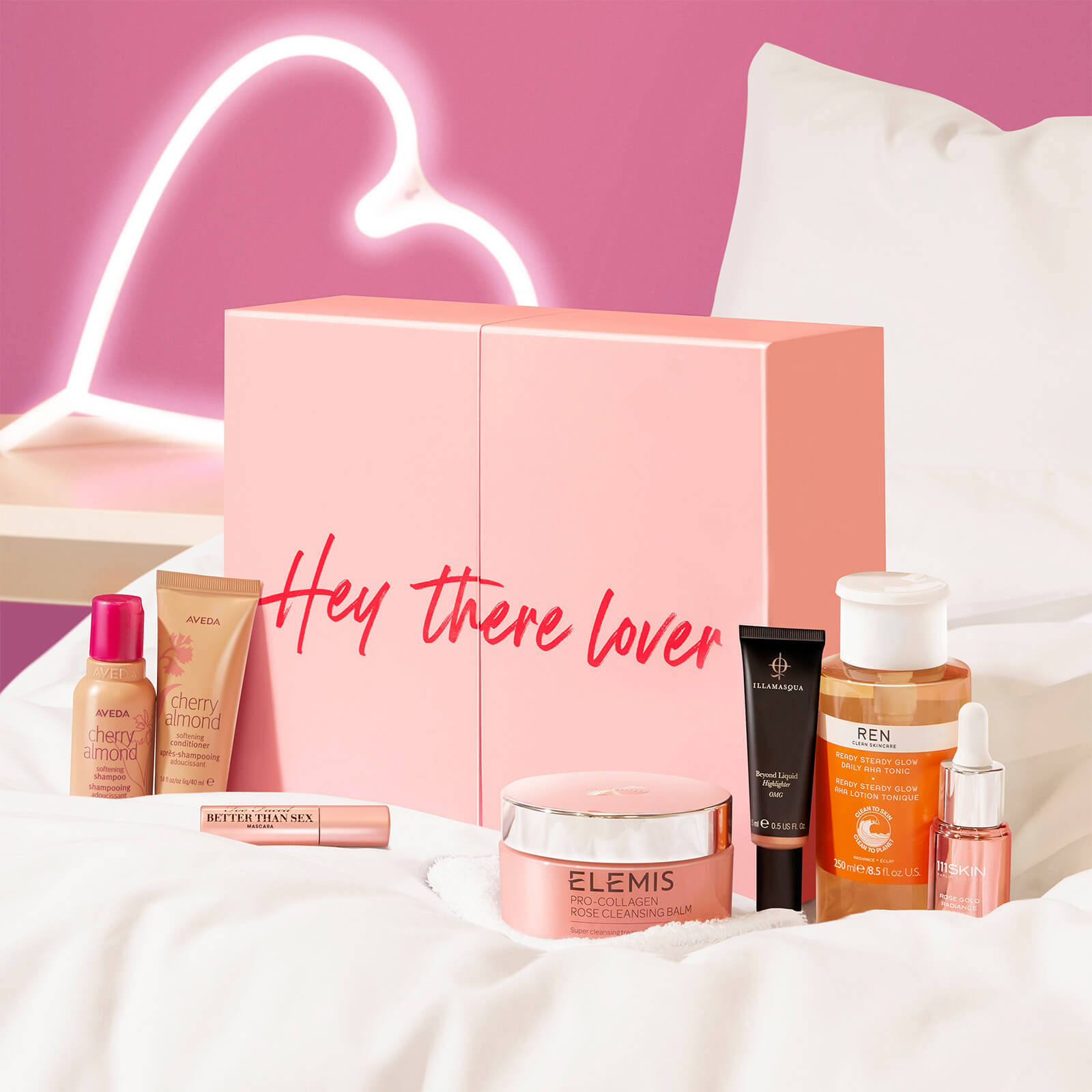 

LOOKFANTASTIC Valentine's Day Collection (Worth Over 1,040AED)