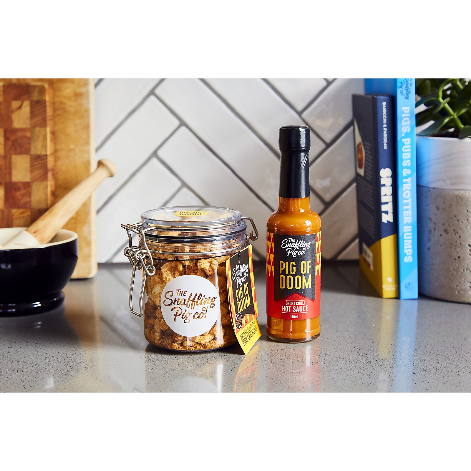 The Snaffling Pig 'Meat & Heat' Gift Set