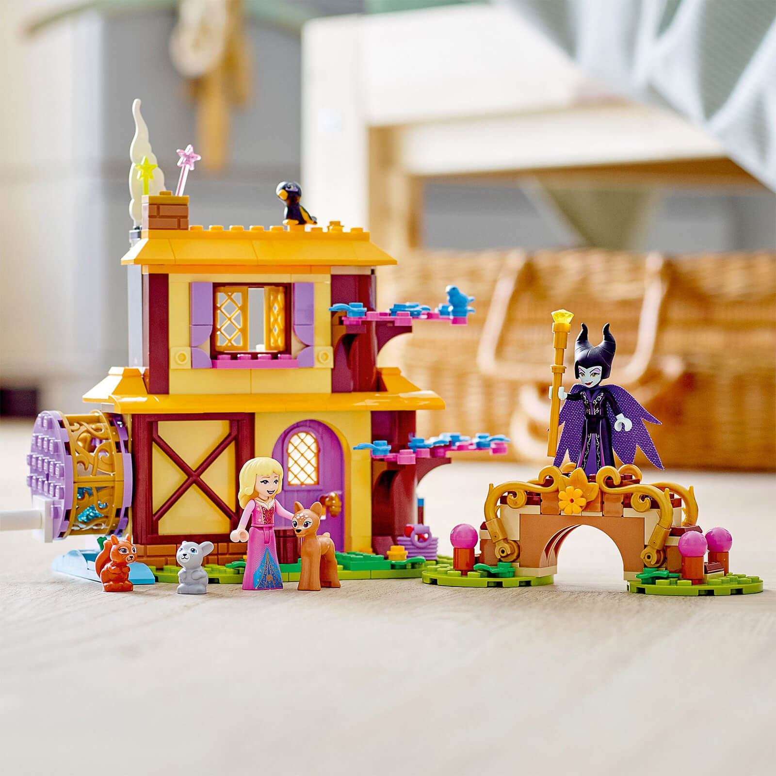 LEGO Disney Princess: Aurora's Forest Cottage (43188)