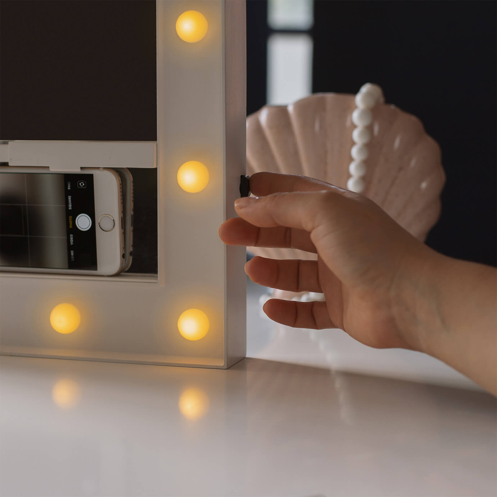 Hollywood Selfie Mirror