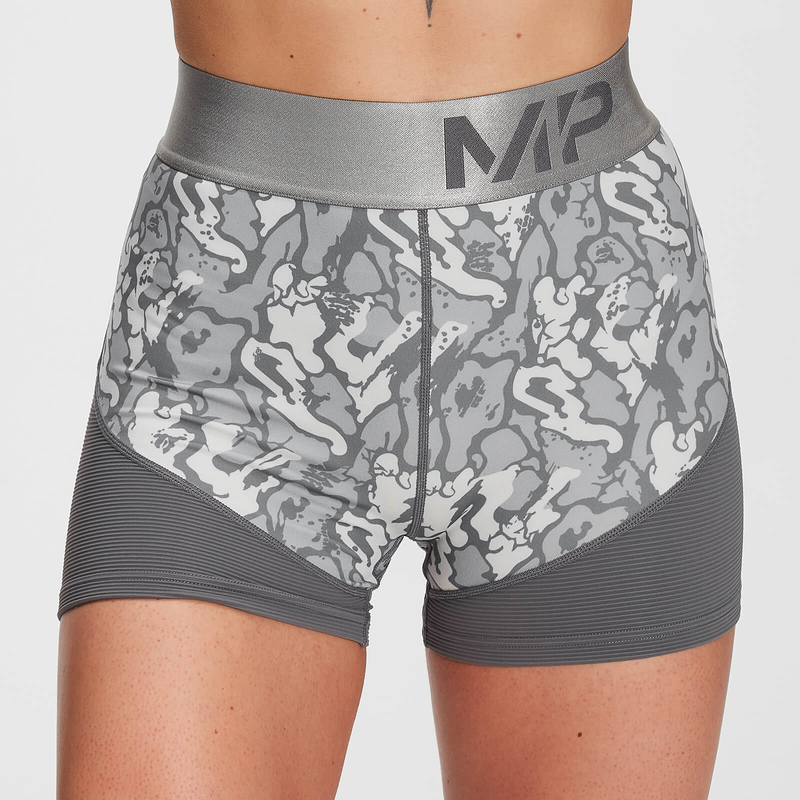 Pantalones cortos Textured Adapt para mujer de MP - Gris carbón - XS