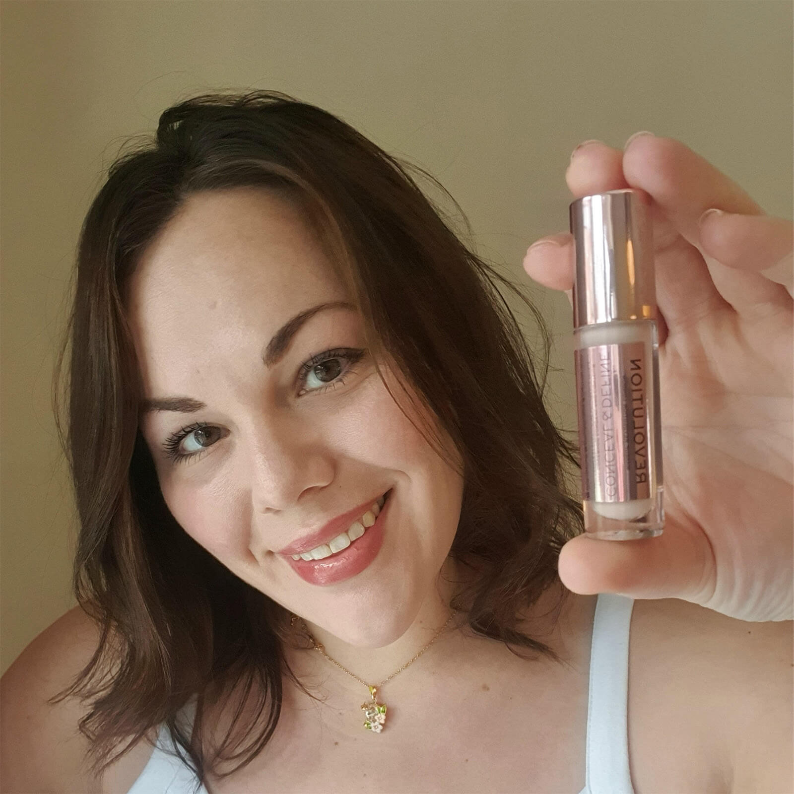 Thumbnail - Makeup Revolution Conceal & Define Concealer (Various Shades) - C4