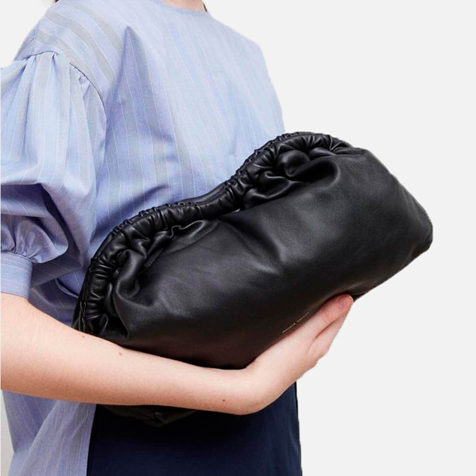MANSUR GAVRIEL CLOUD CLUTCH | Women's | OS | Black