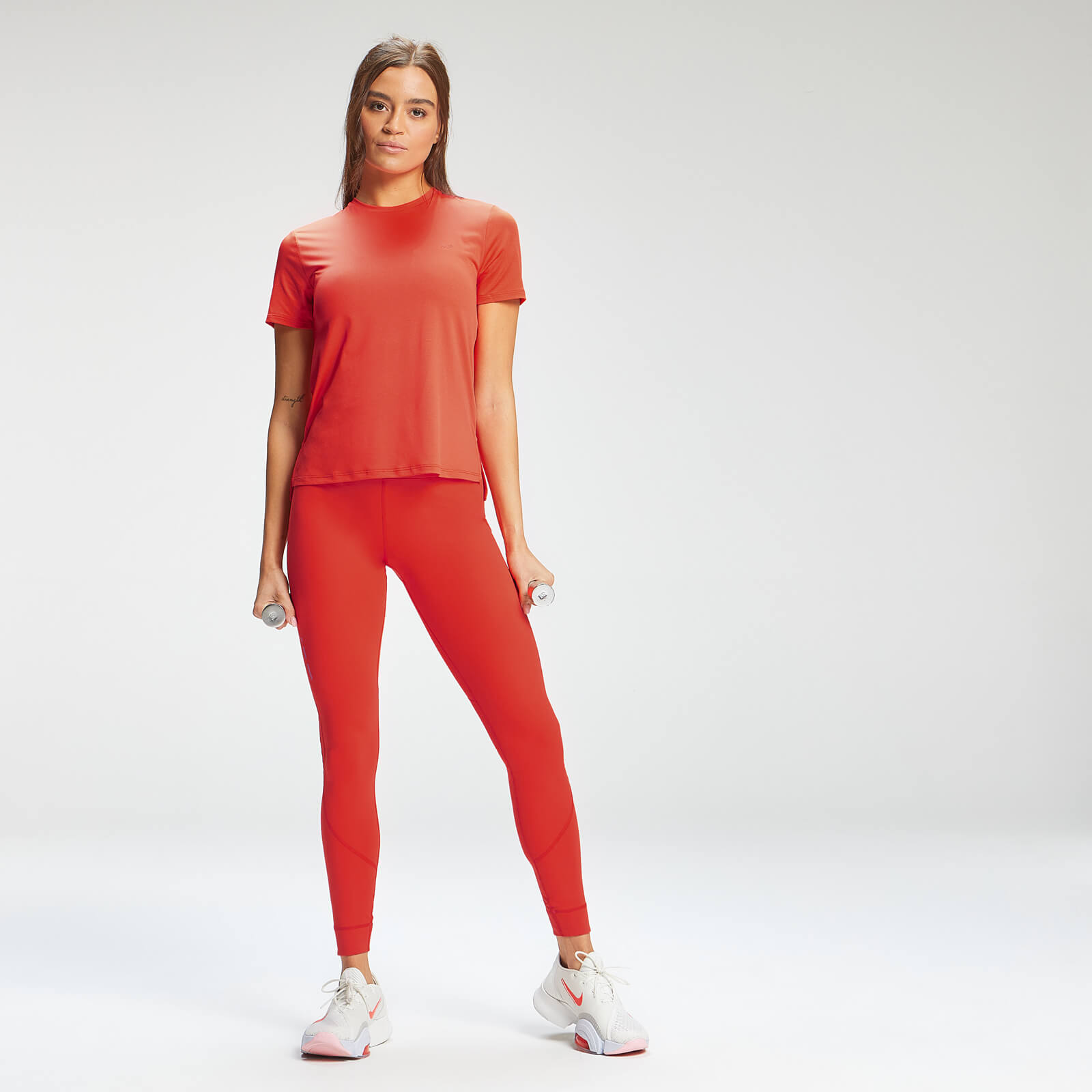 5056379642599 - Damen Power Ultra T-Shirt mit geteiltem Rücken — Feuer - XS