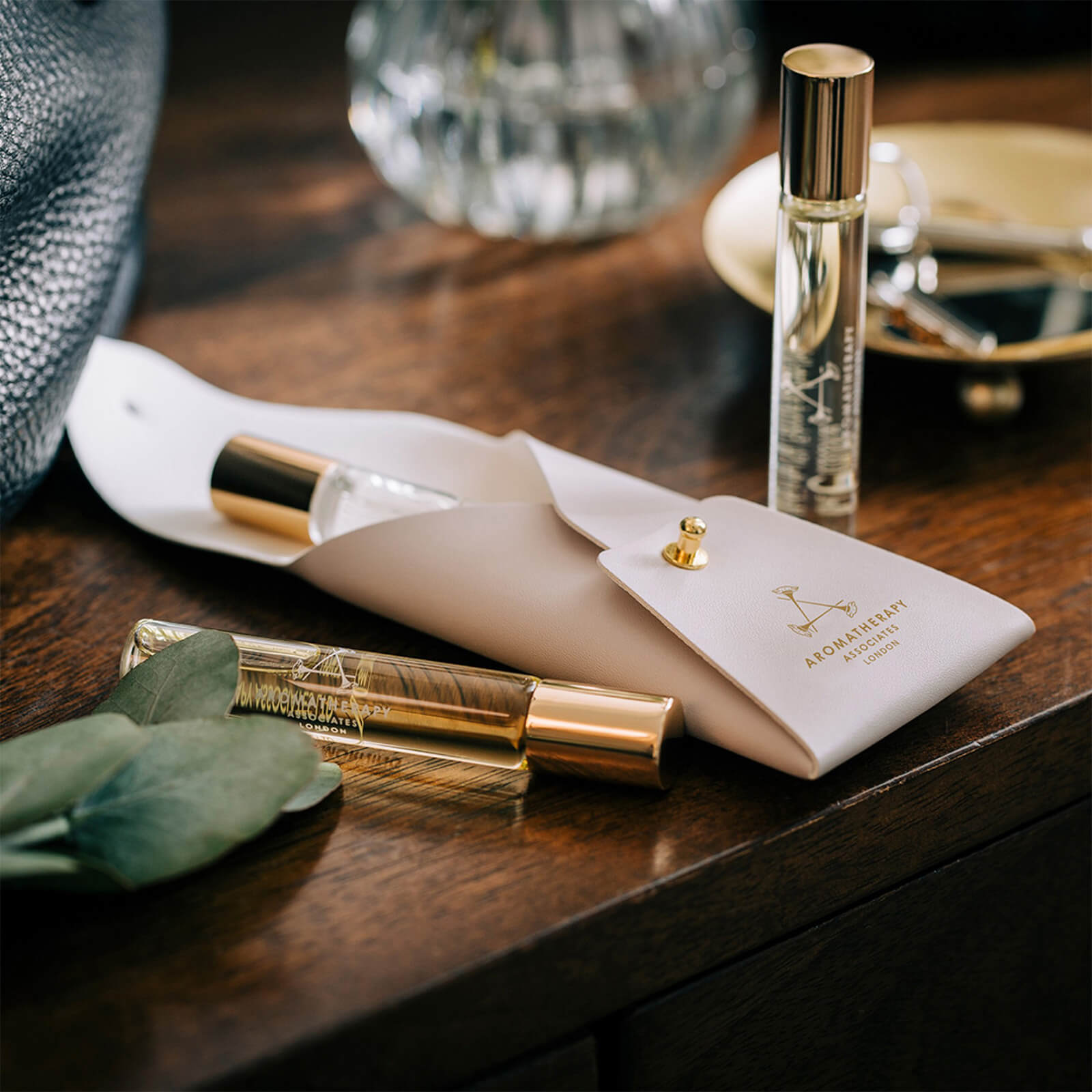 

Aromatherapy Associates Moments to Pause Gift Set