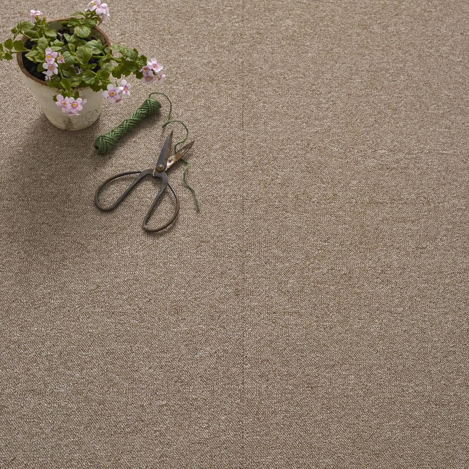 Photo of Vitrex Value Carpet Tile 500 X500mm - Beige