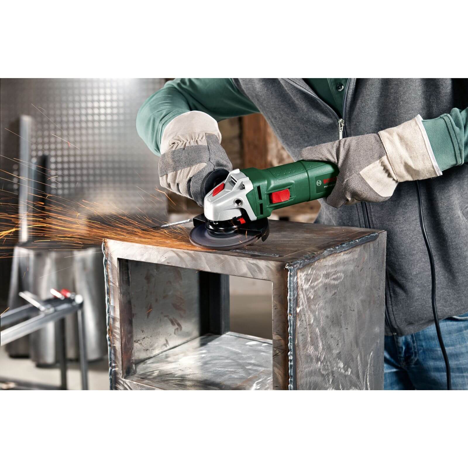 Photo of Bosch Pws 700-115 Electric 700w Angle Grinder