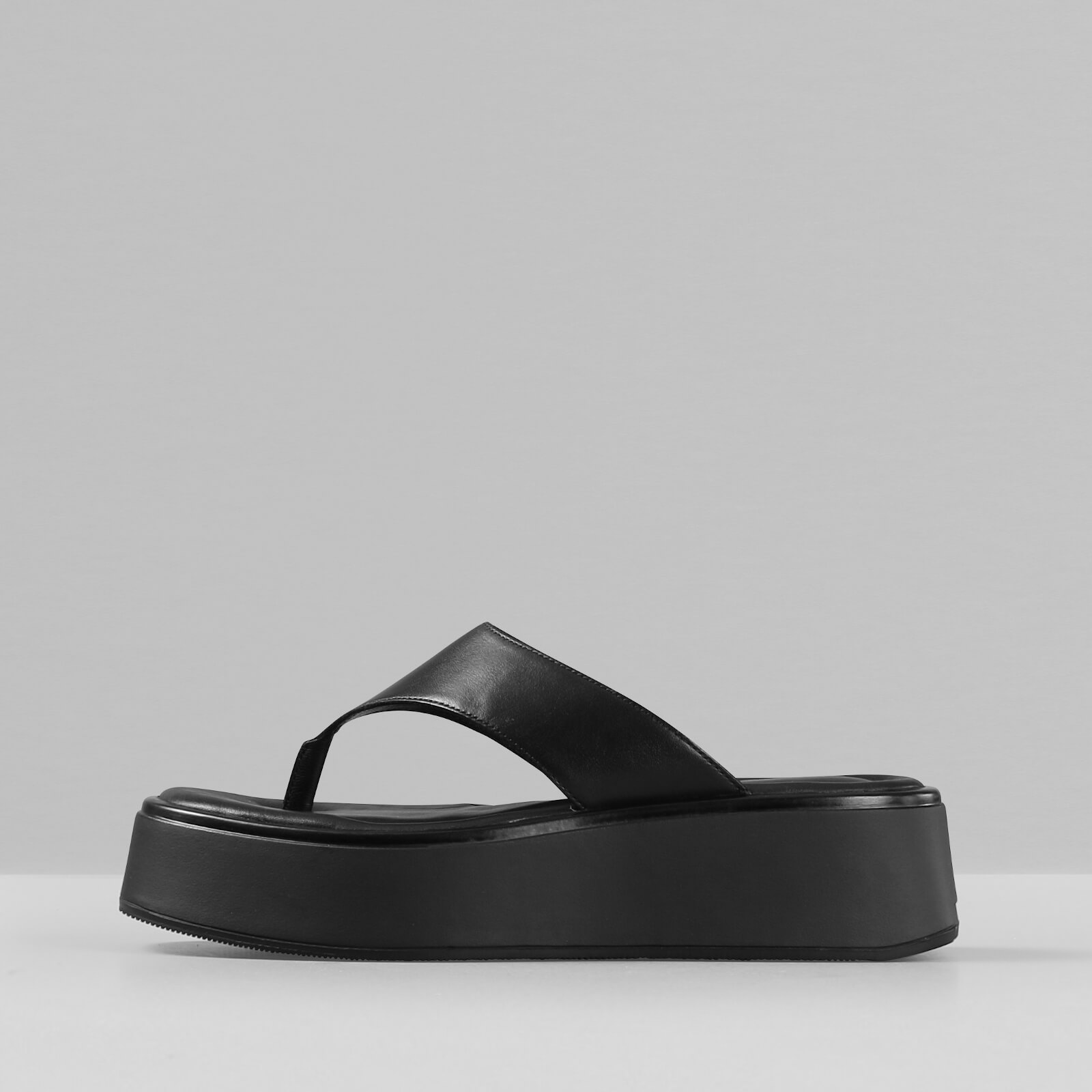 Vagabond Women's Courtney Leather Toe Post Sandals - Black/Black - UK 3