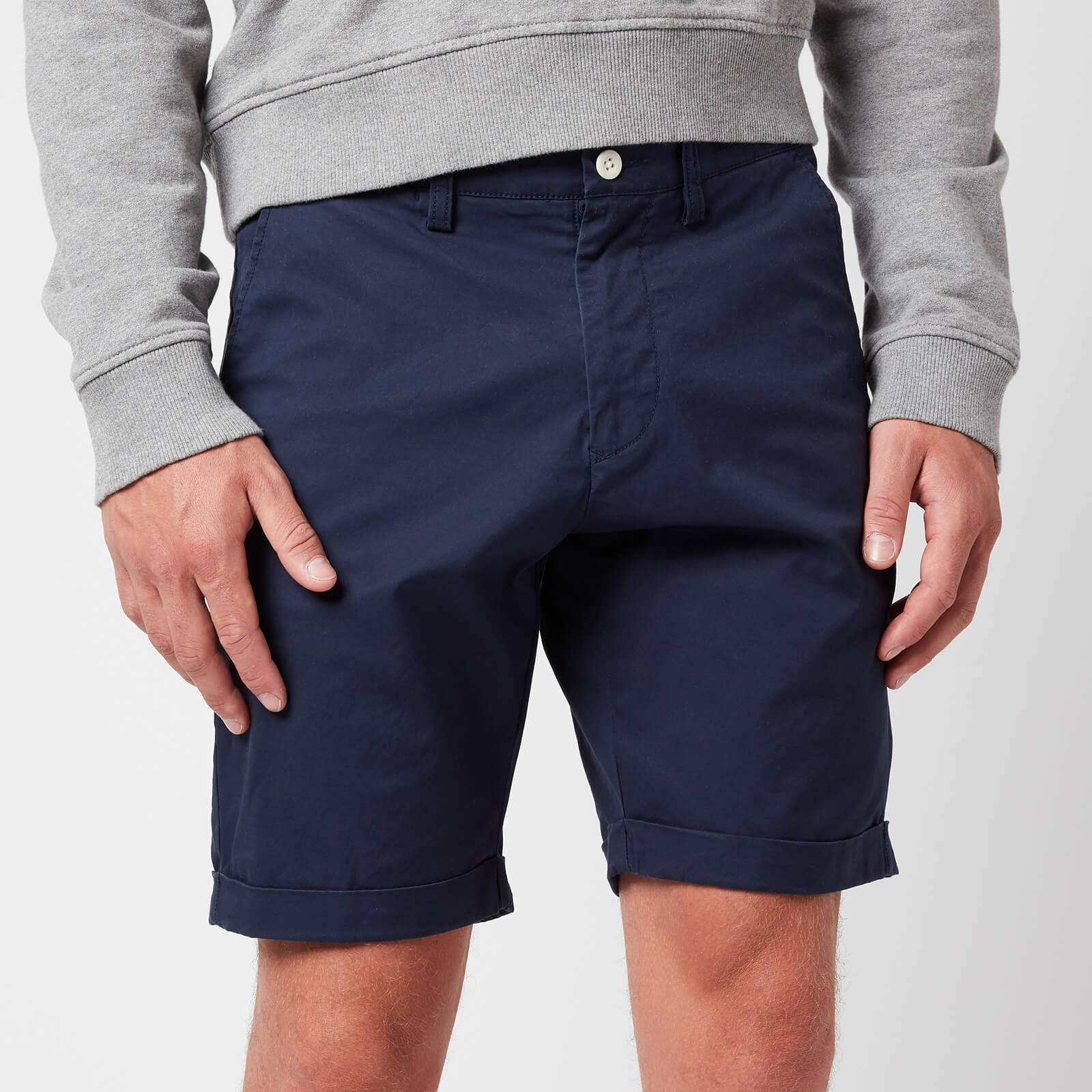 GANT Men's Regular Sunfaded Shorts - Marine - W32