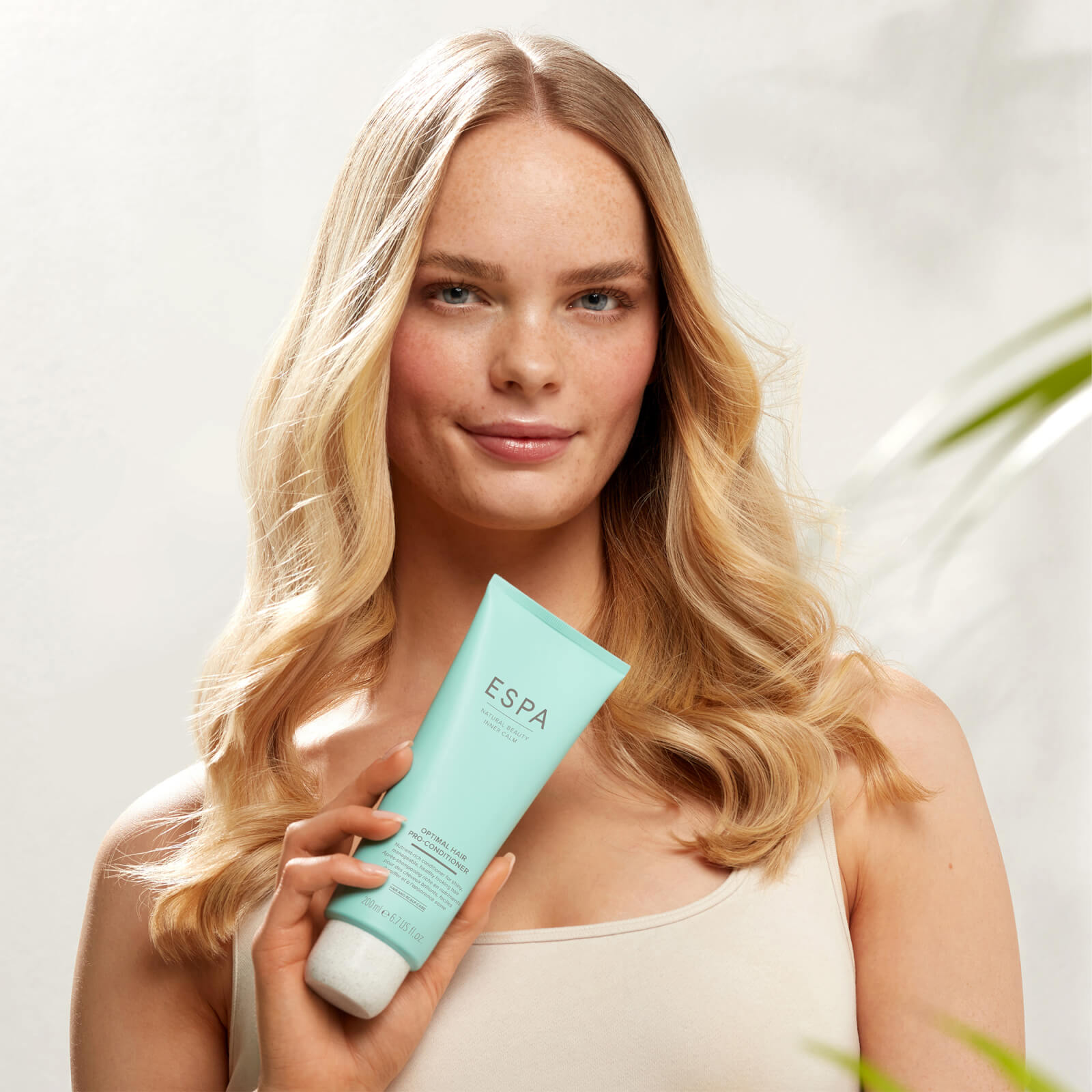 Thumbnail - ESPA Optimal Hair Pro-Conditioner 200ml