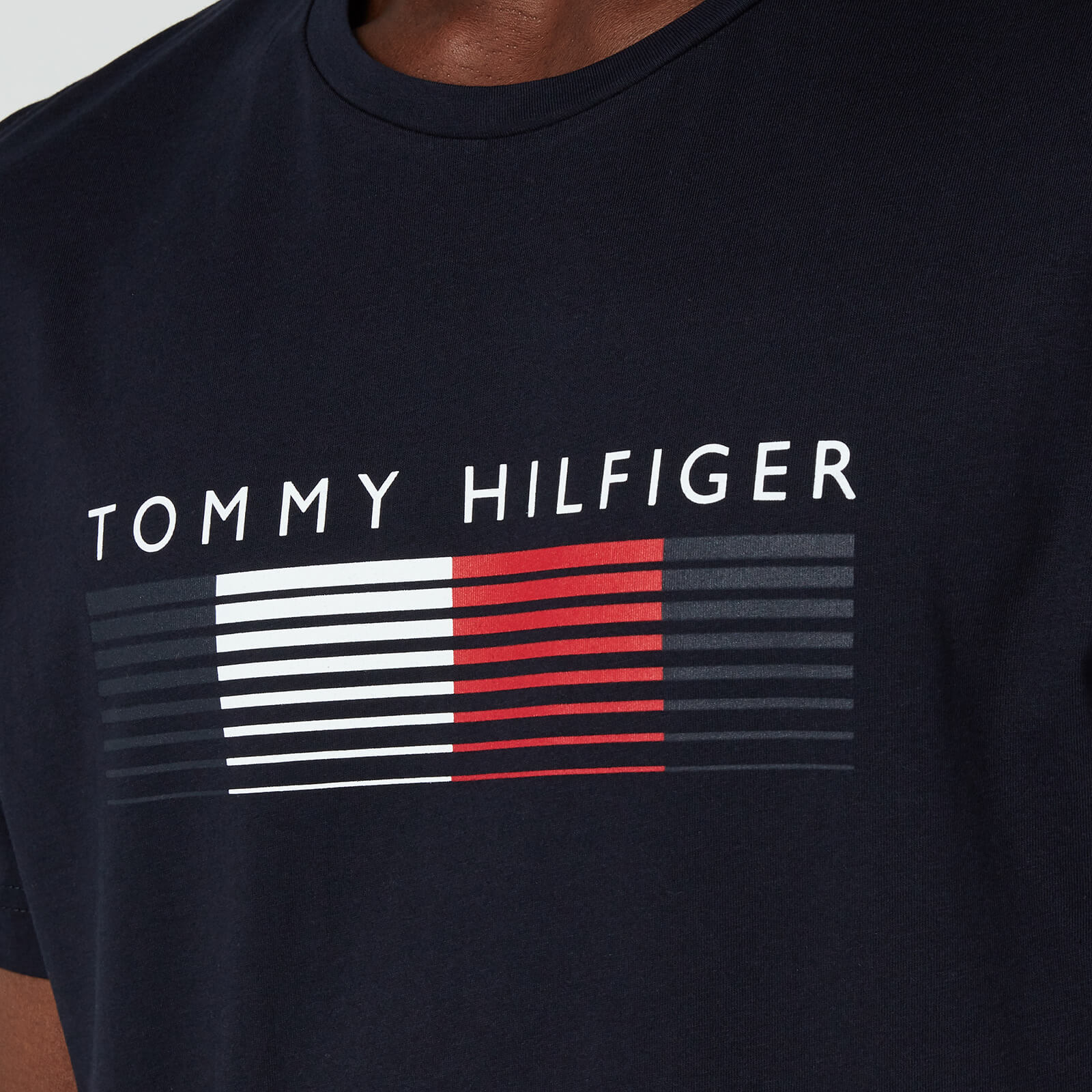 Tommy Hilfiger Men's Fade Graphic T-shirt - Desert Sky - M Mw0mw21008dw5 General Clothing, Blue