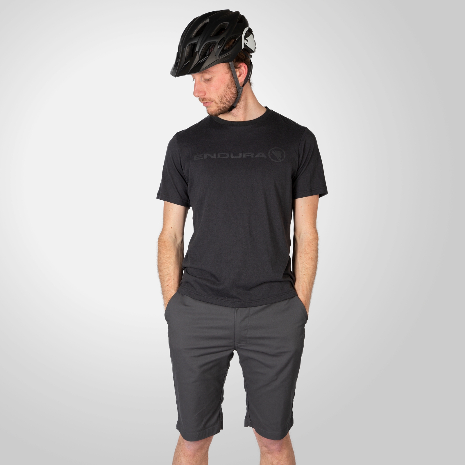 Endura Men's Hummvee Chino Shorts (With Liner) - Grey | Extra 10% off first order.