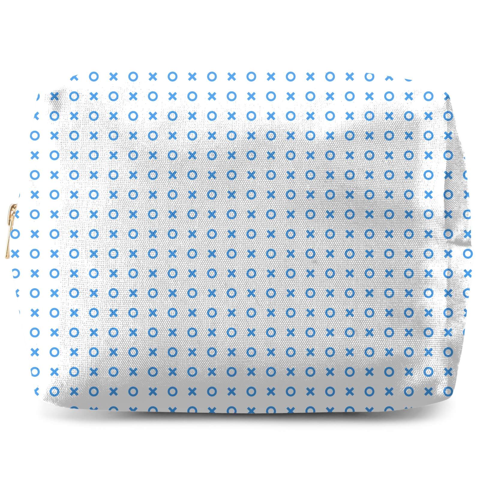 X O Wash Bag