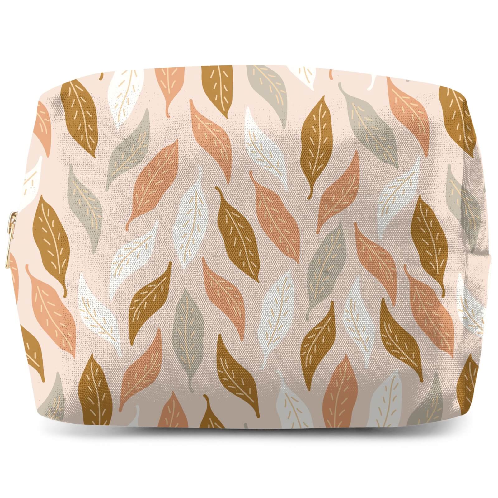 Retro Leaves Wash Bag