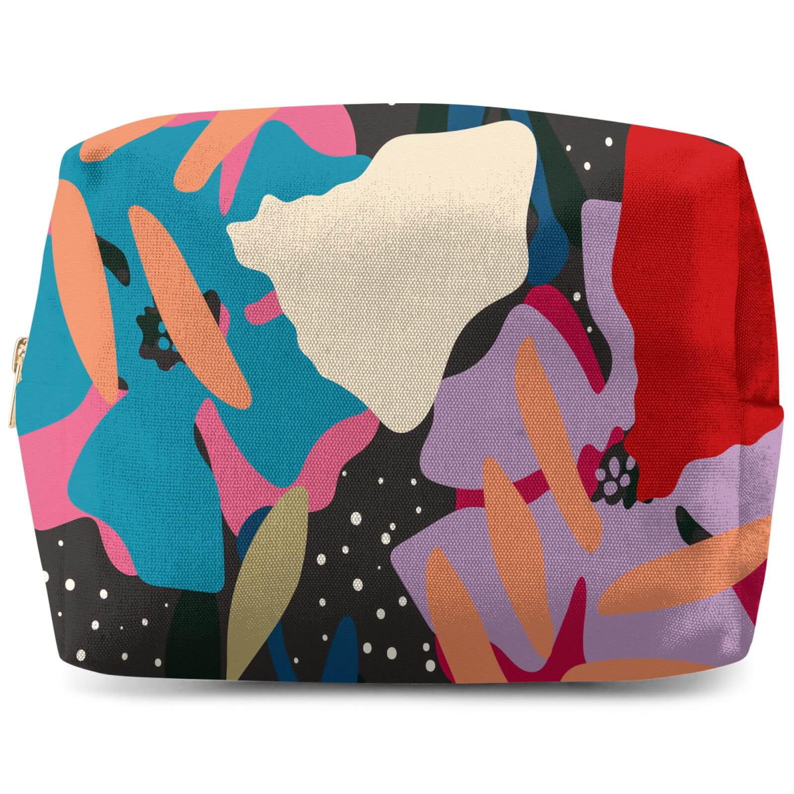 Retro Abstract Leaves Wash Bag