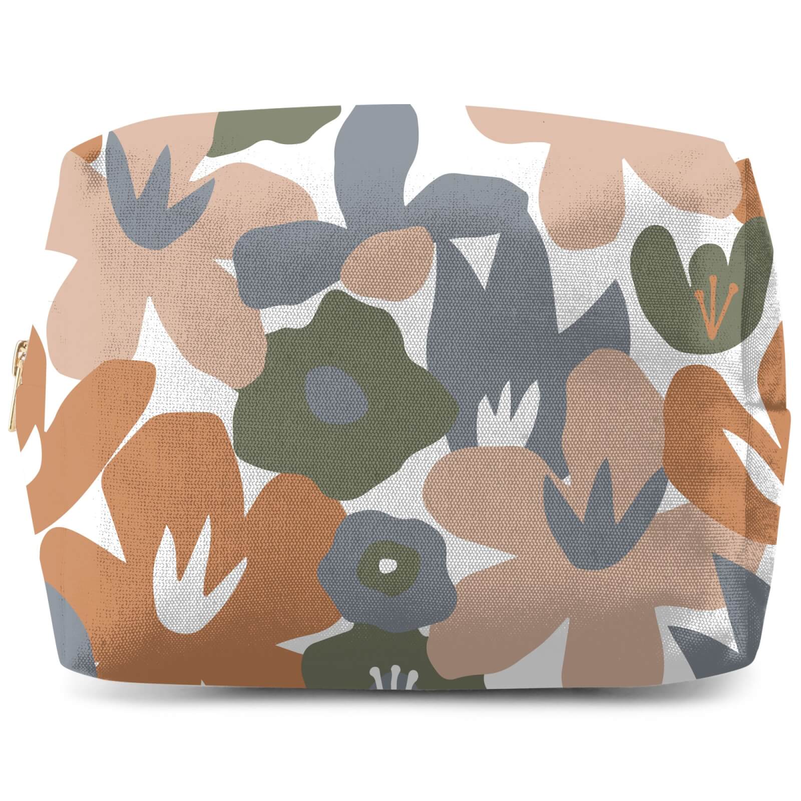 Garden Flowers Wash Bag