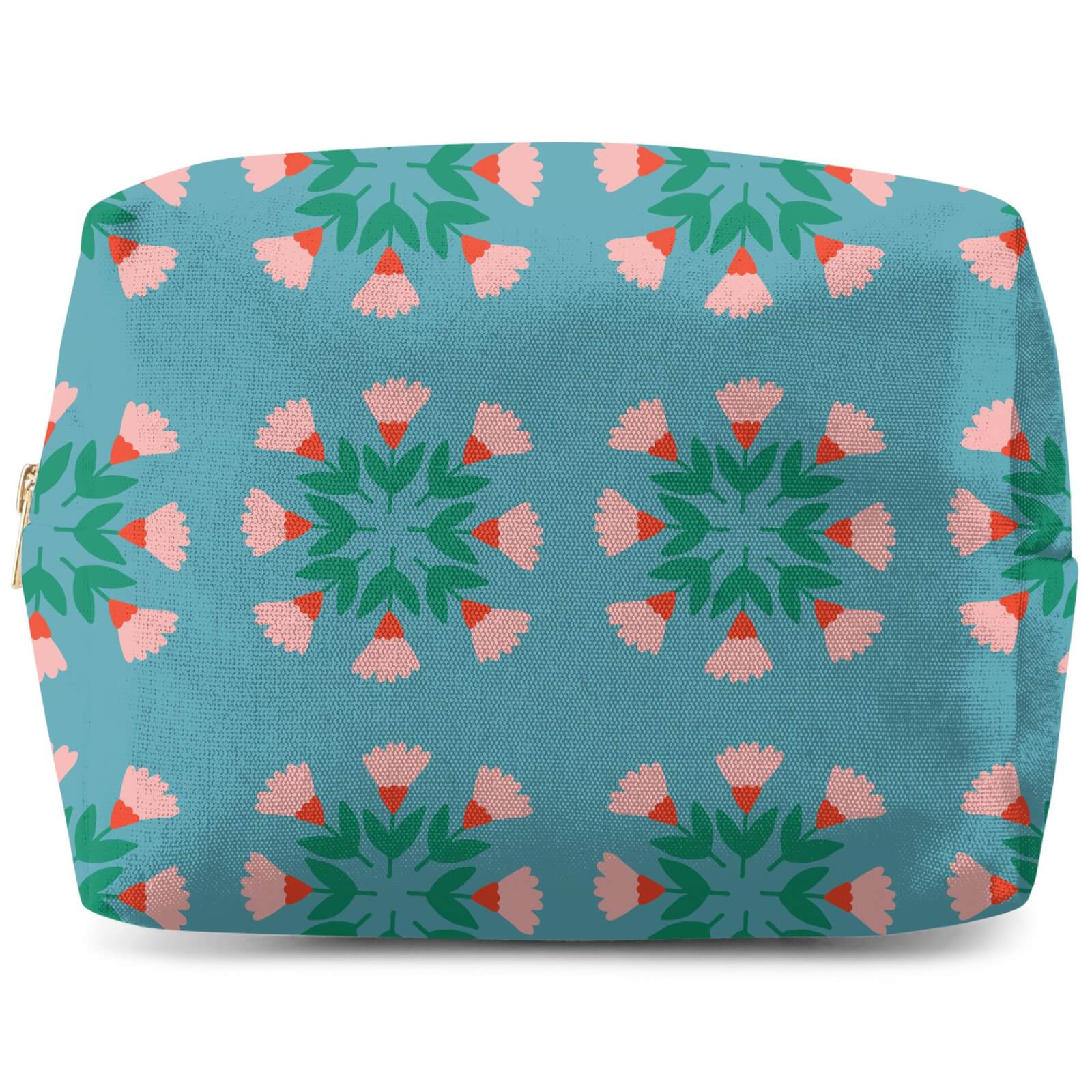 Circle Bunch Florals Wash Bag