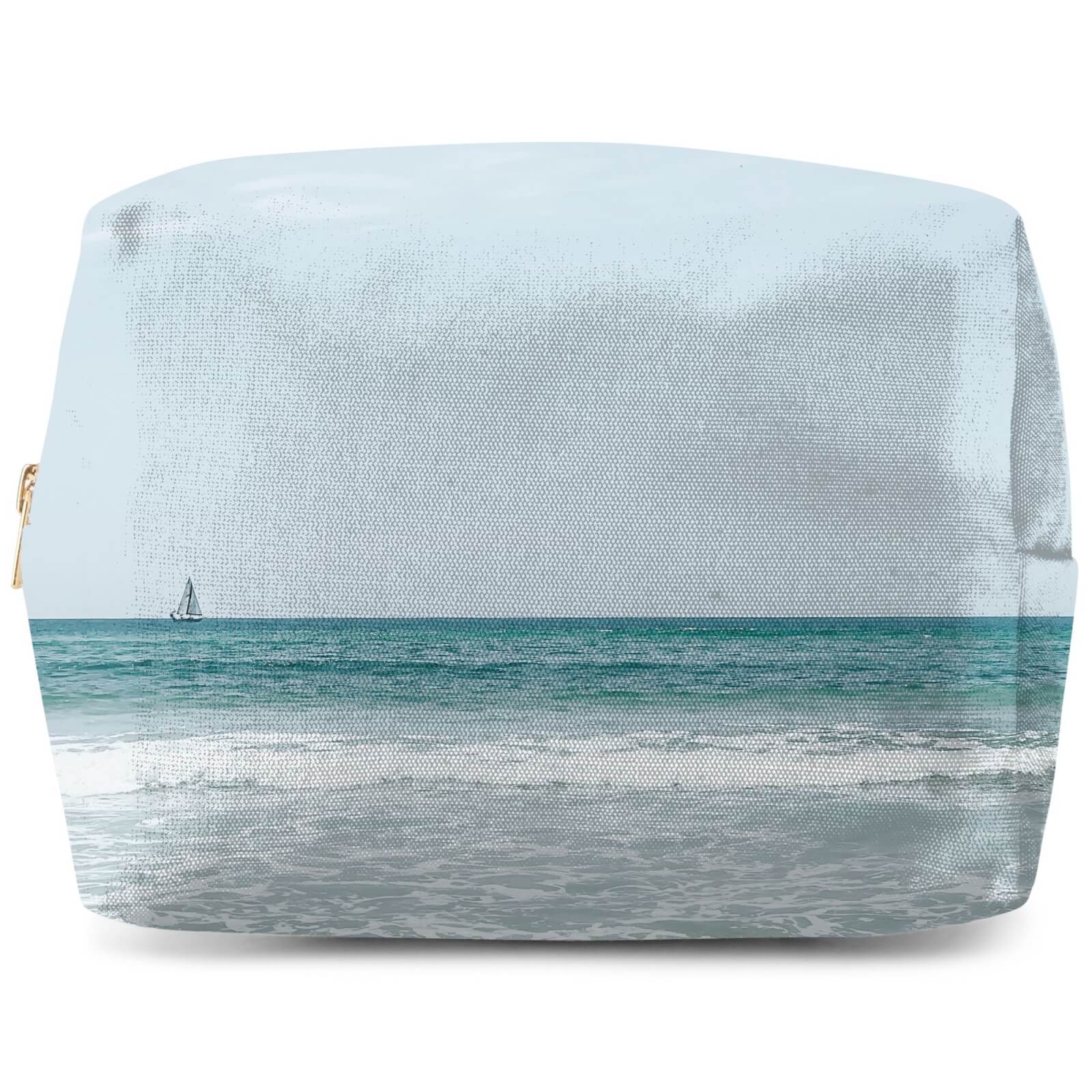 Untitled-1-09 Wash Bag