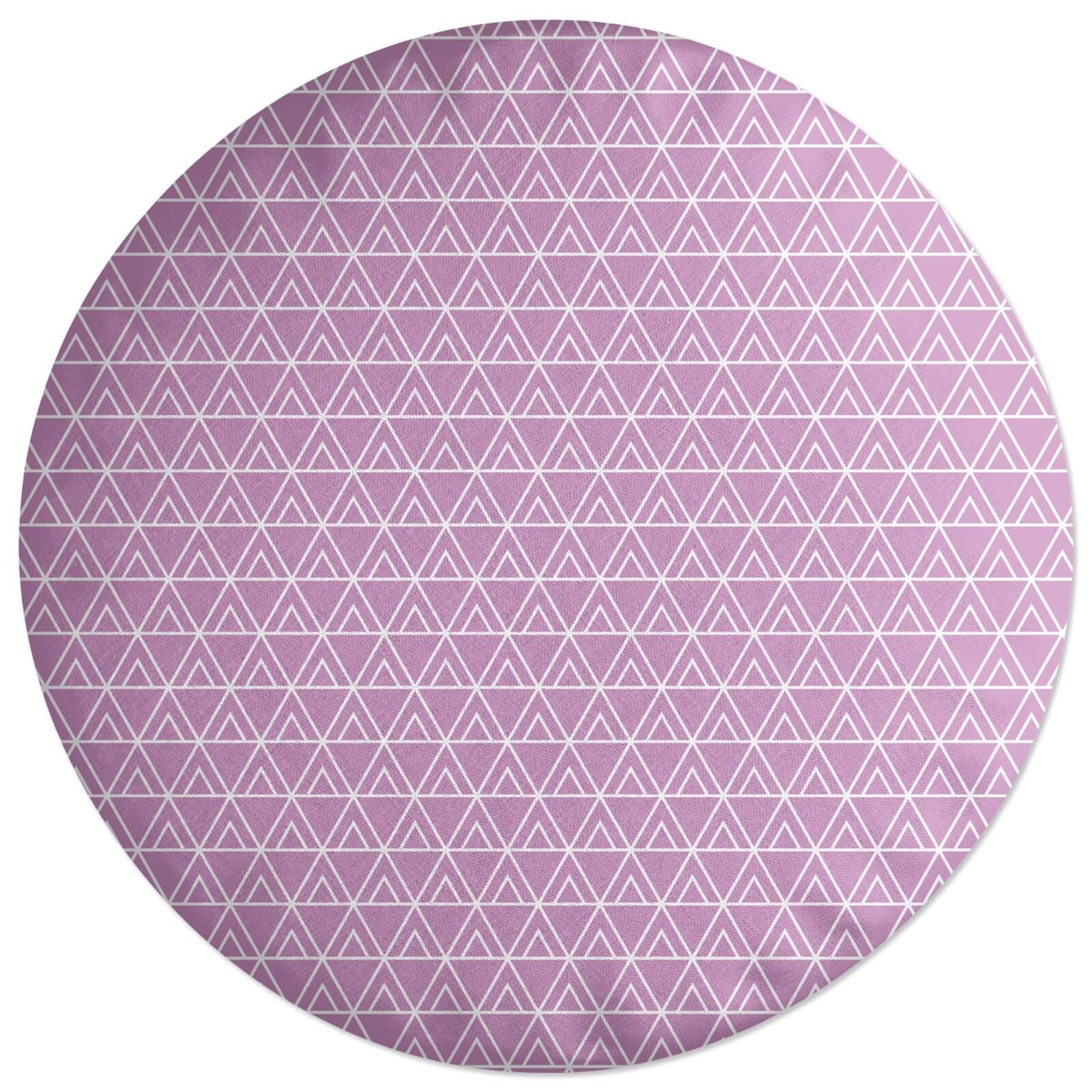 Linear Triangles Round Cushion