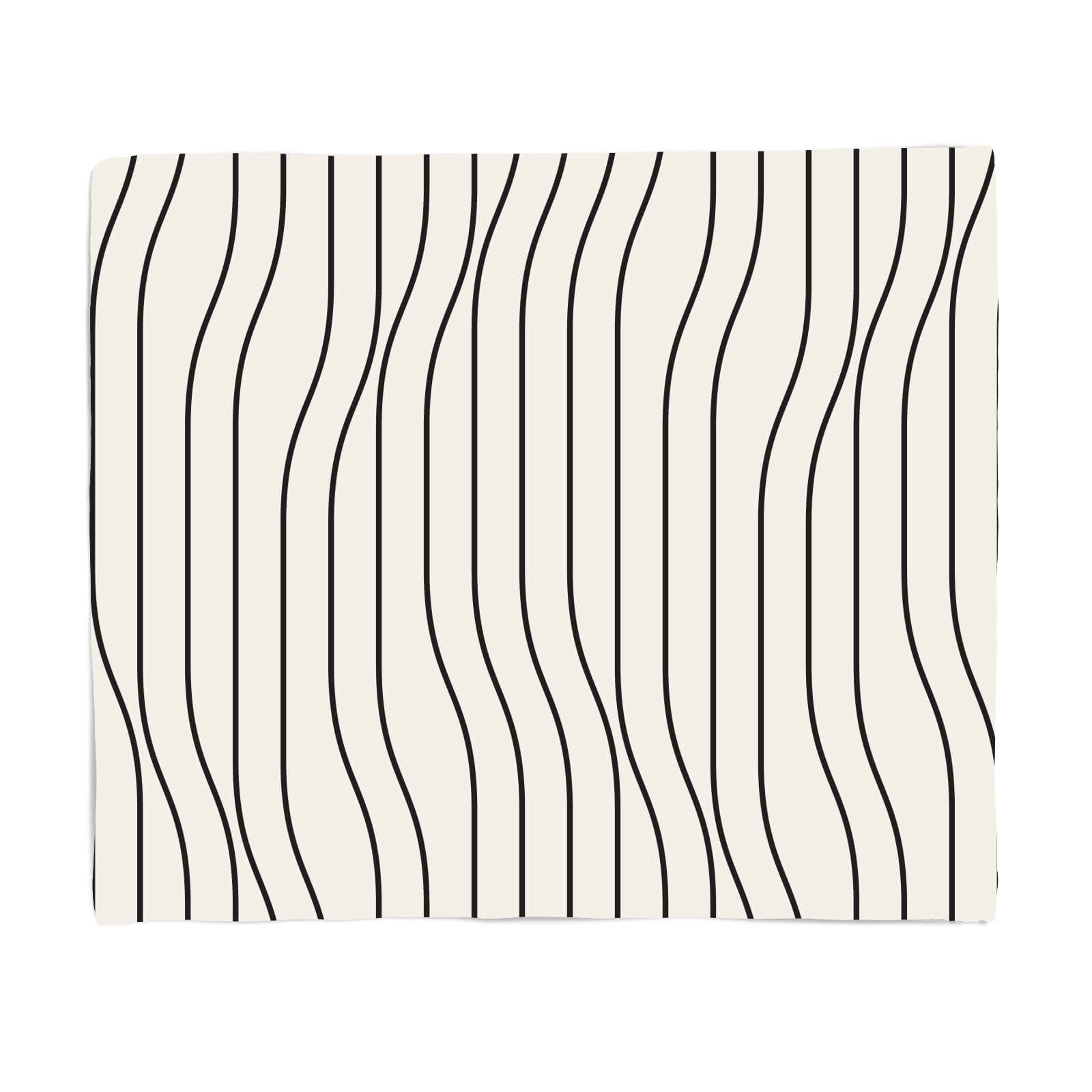 Horizontal Warped Lines Fleece Blanket - S