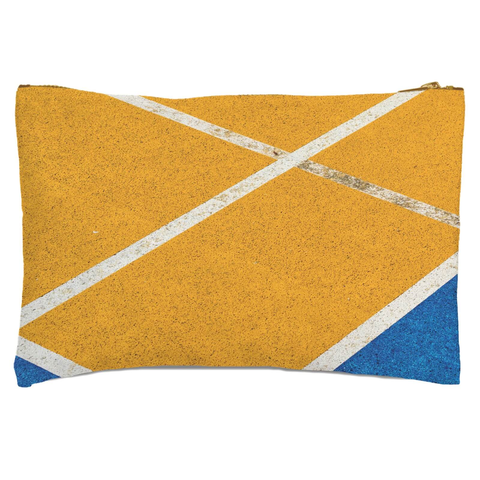 Contrast Pitch Zipped Pouch