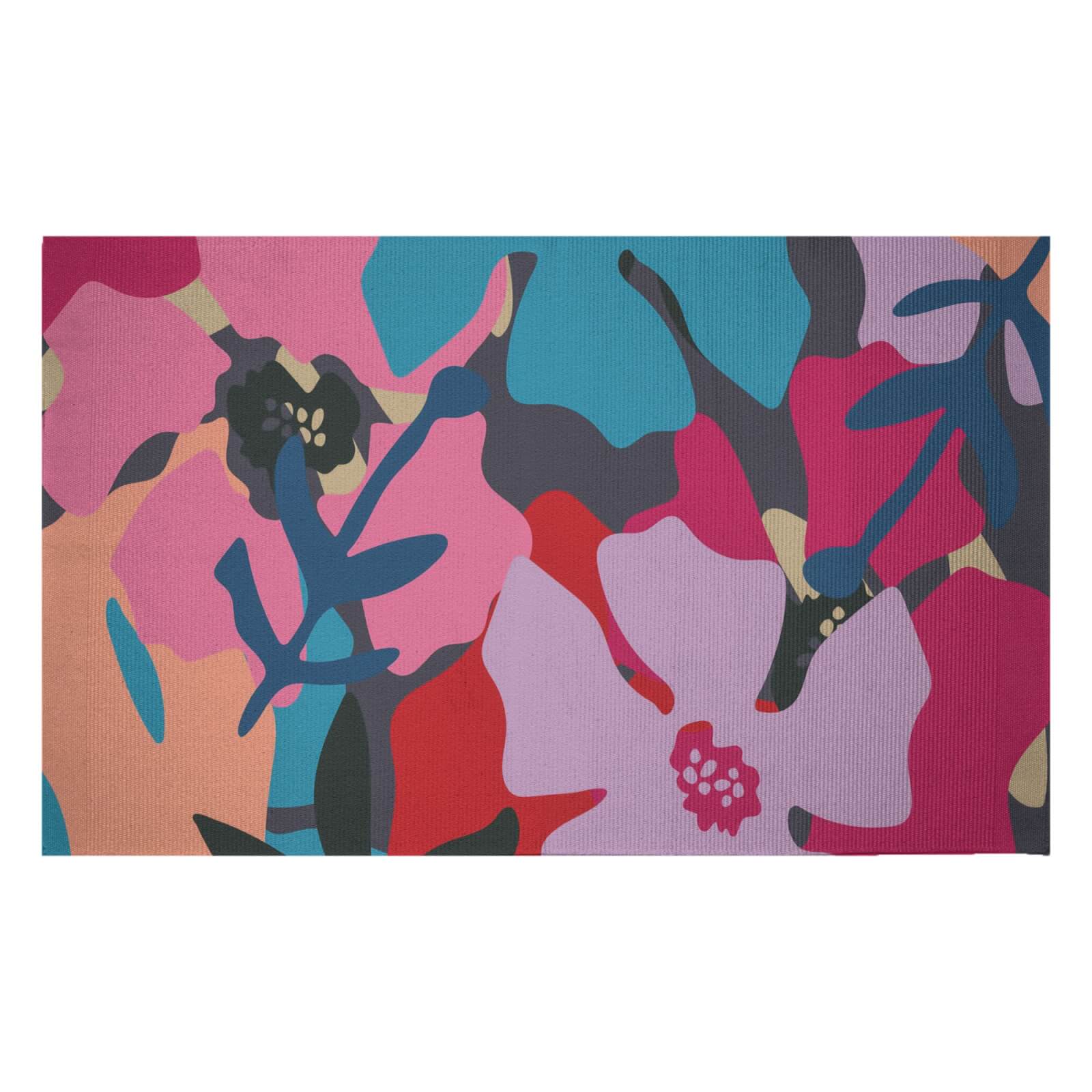 Giant Retro Flowers Woven Rug - Small