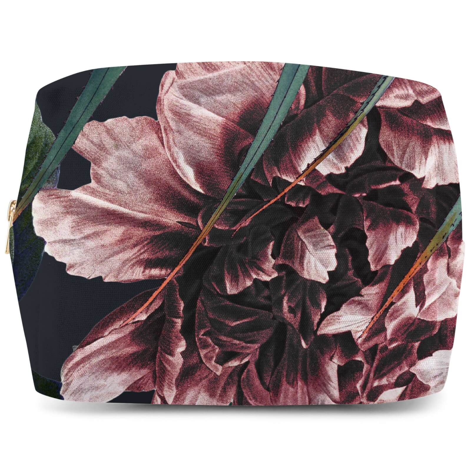 Vintage Flowers Wash Bag