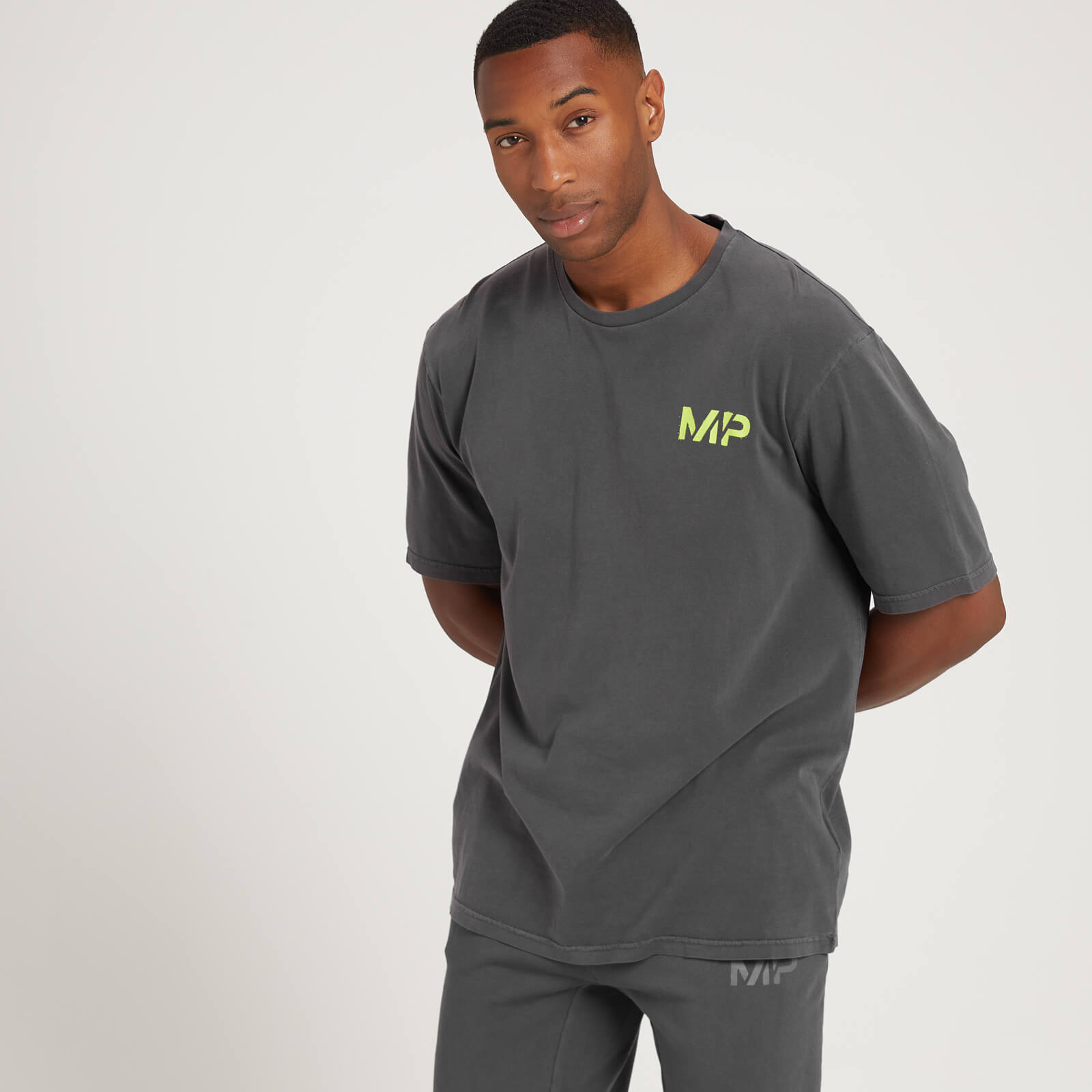 T-shirt a maniche corte oversize slavata MP Adapt da uomo - Grigio piombo - XS