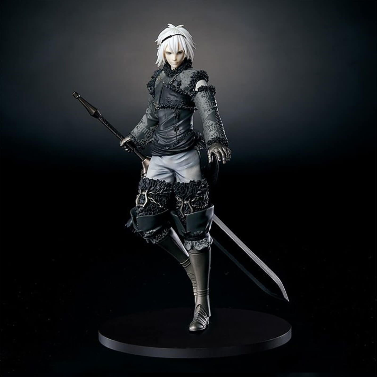 Square Enix NieR Replicant ver.1.22474487139... Statuette - Adult Protagonist