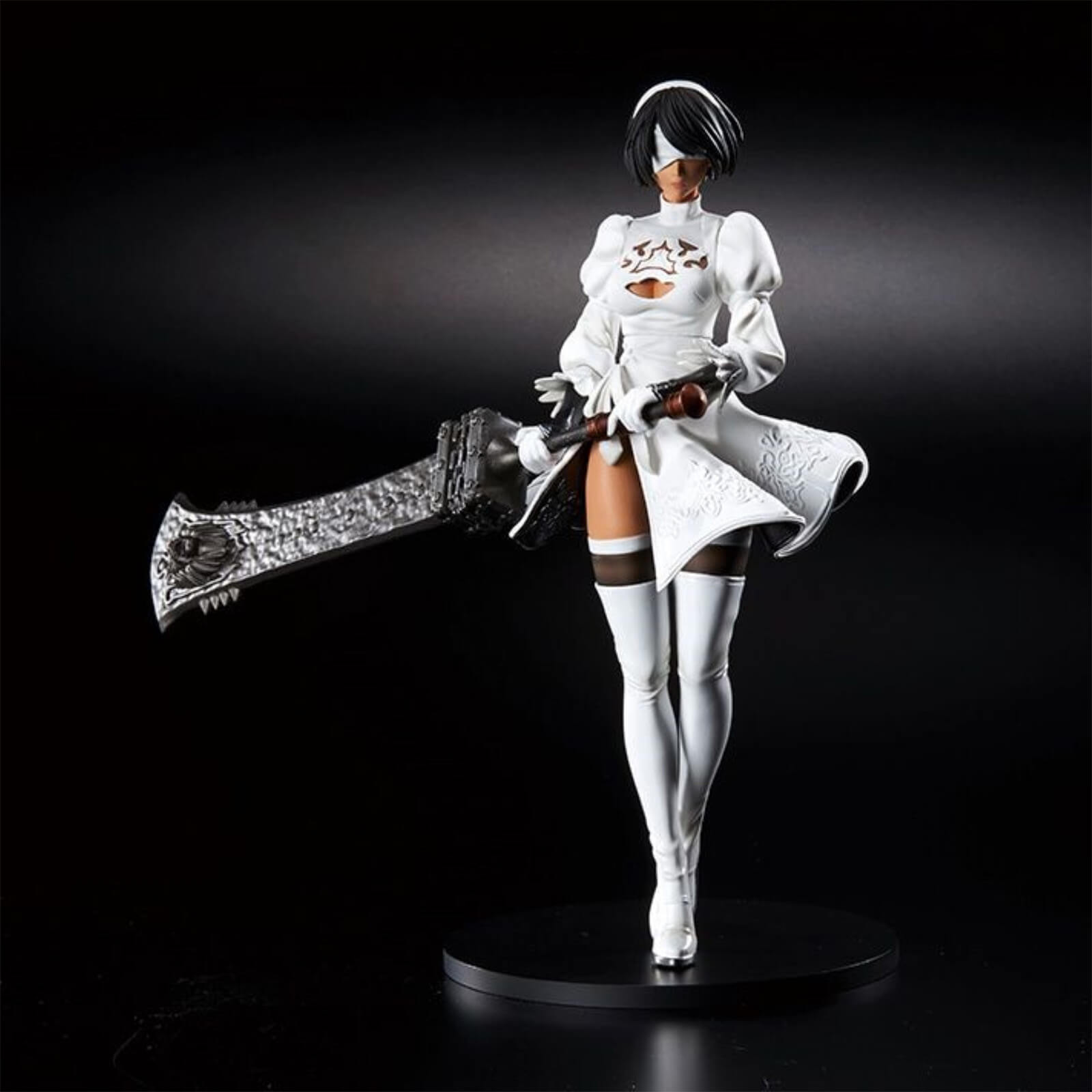 Square Enix NieR: Automata Statuette - YoRHa No.2 Type B (Color Version)