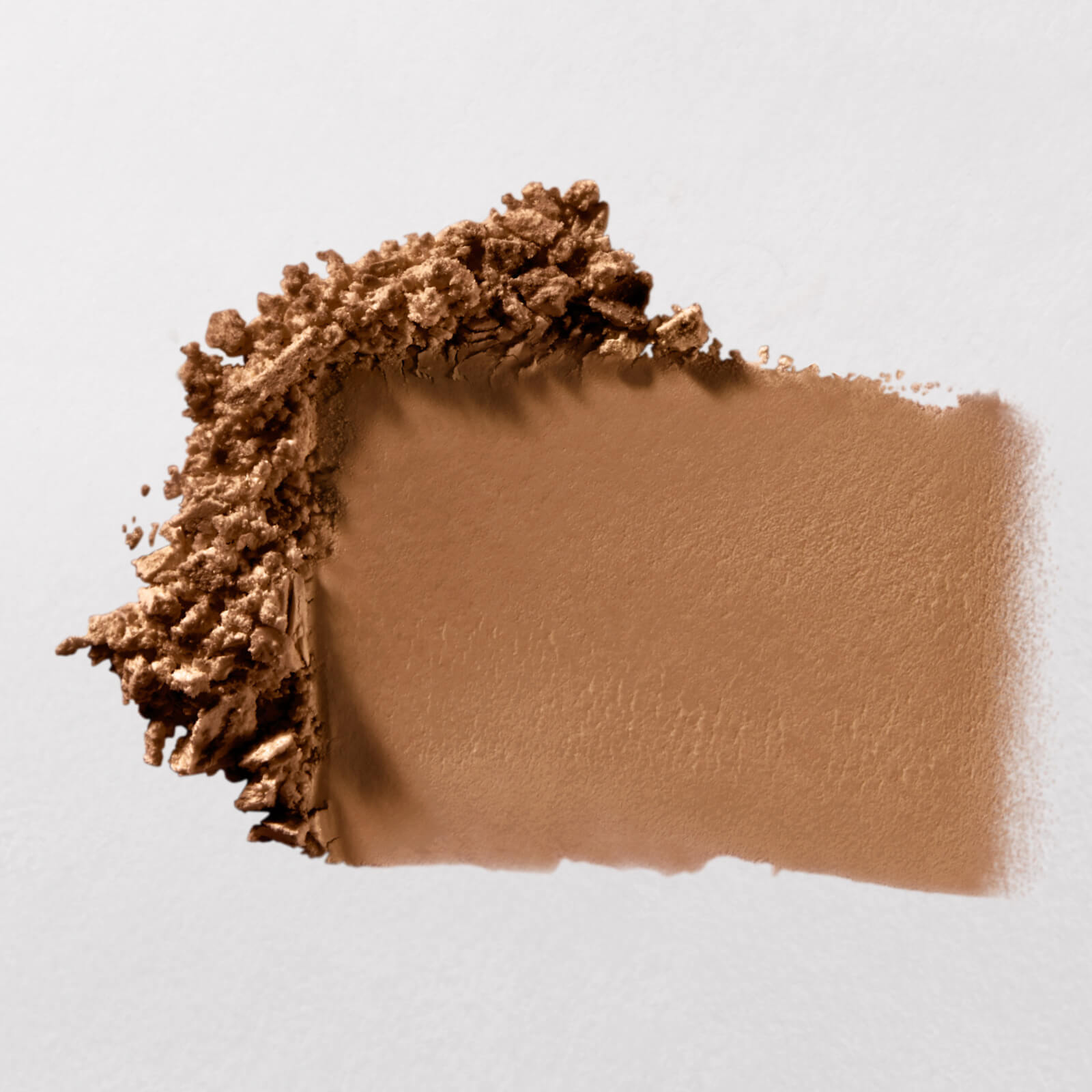 Artikel klicken und genauer betrachten! - Add the finishing touch to your base with bareMinerals’ Original Mineral Veil Pressed Powder Sheer. This versatile vegan formula applies with a lightweight feel for all-day comfort. Creating a blurring, filtered effect, the powder leaves a soft matte finish on the skin. Infused with conditioning shea and cacao butters to promote a smooth-looking complexion. Apply over foundation to set makeup and create a perfected finish.  Vegan. | im Online Shop kaufen