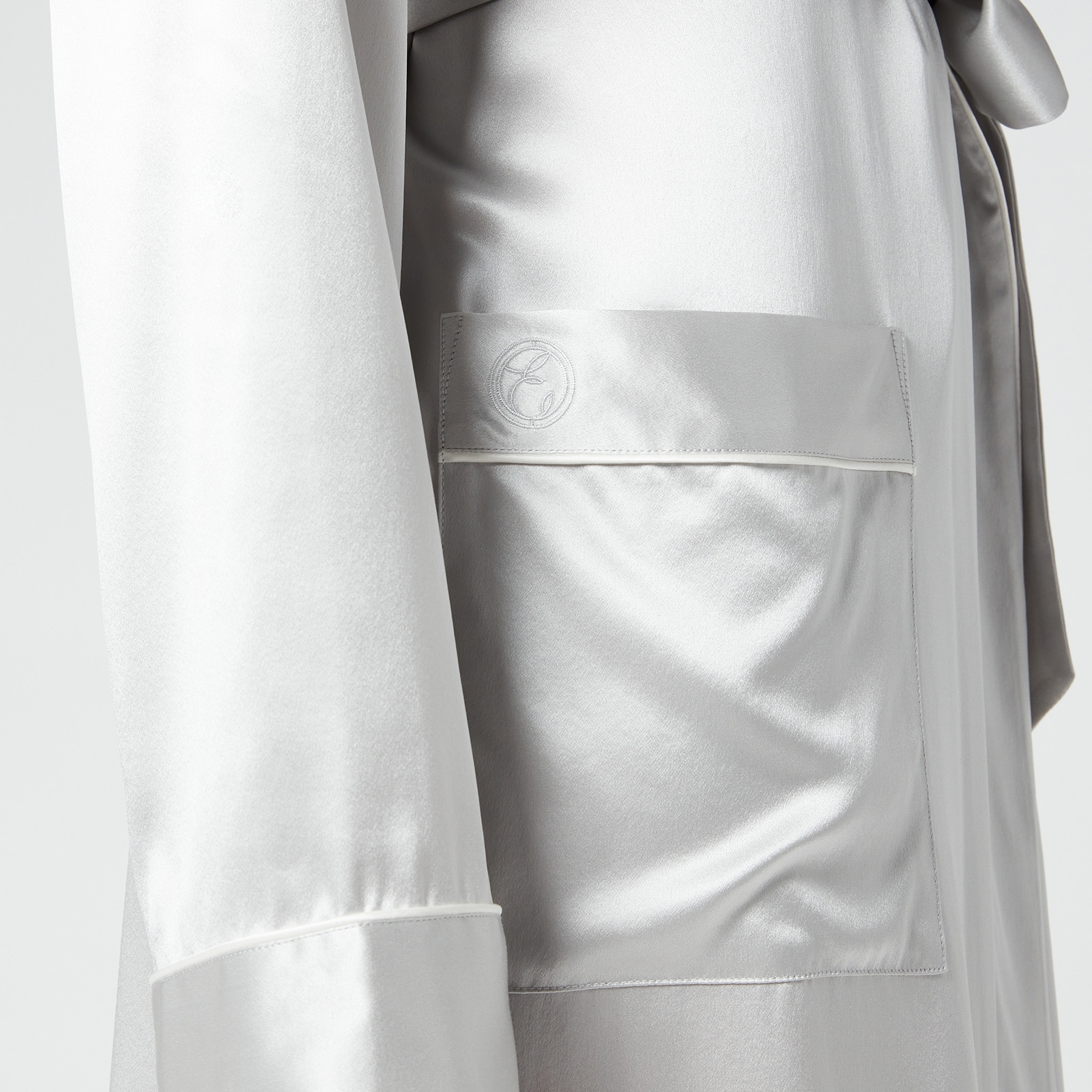 Espa Lunar Silk Robe – Moonlight Grey In Silver