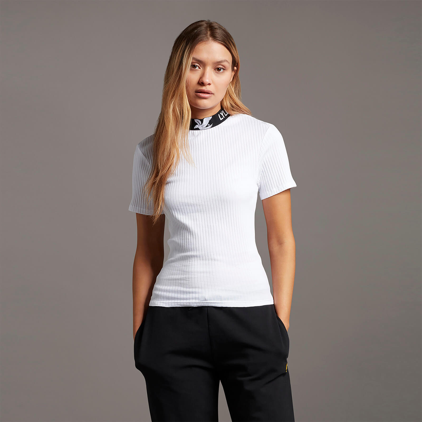 

Branded Collar T-shirt - White - S