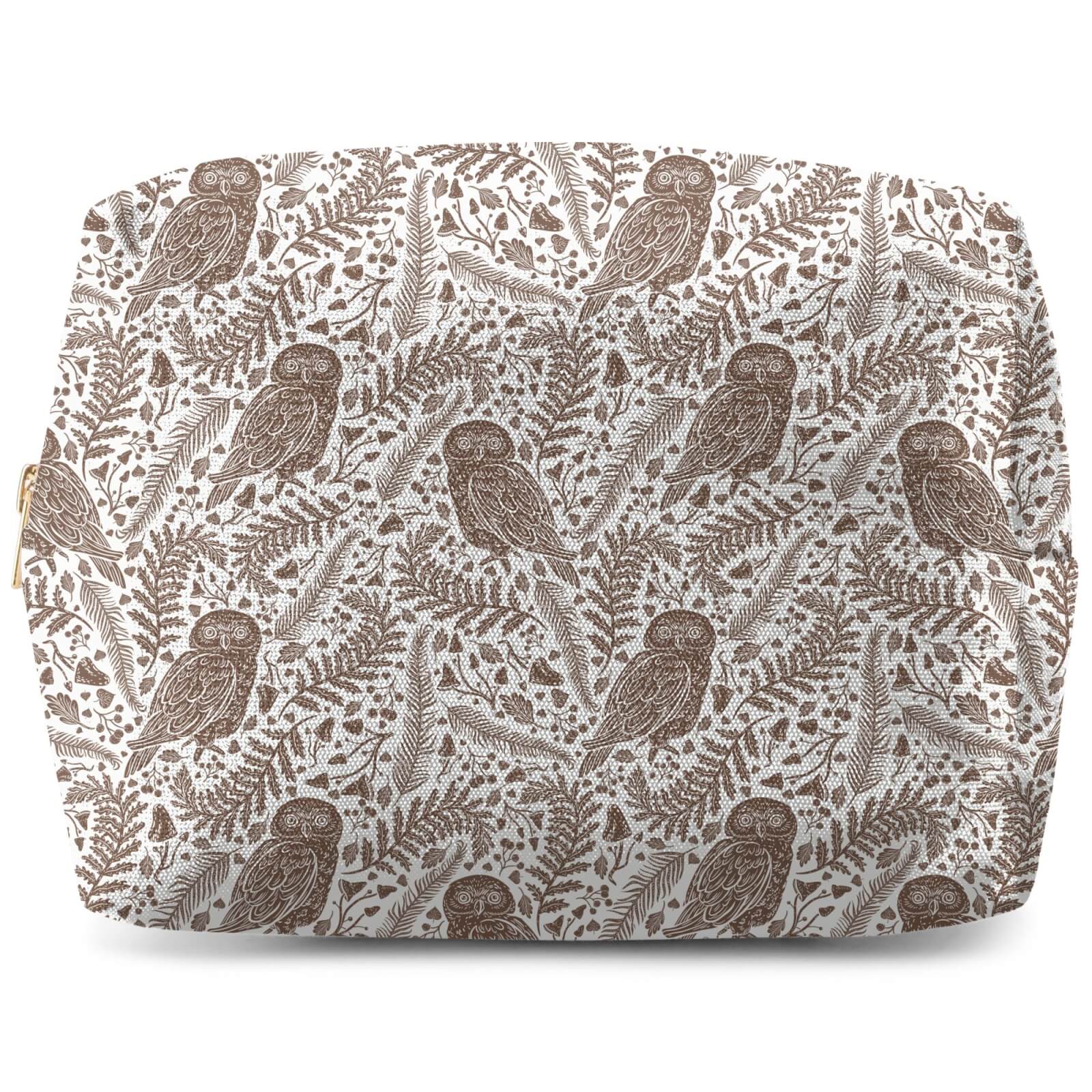 Monochrome Boreal Owl Banquet Wash Bag