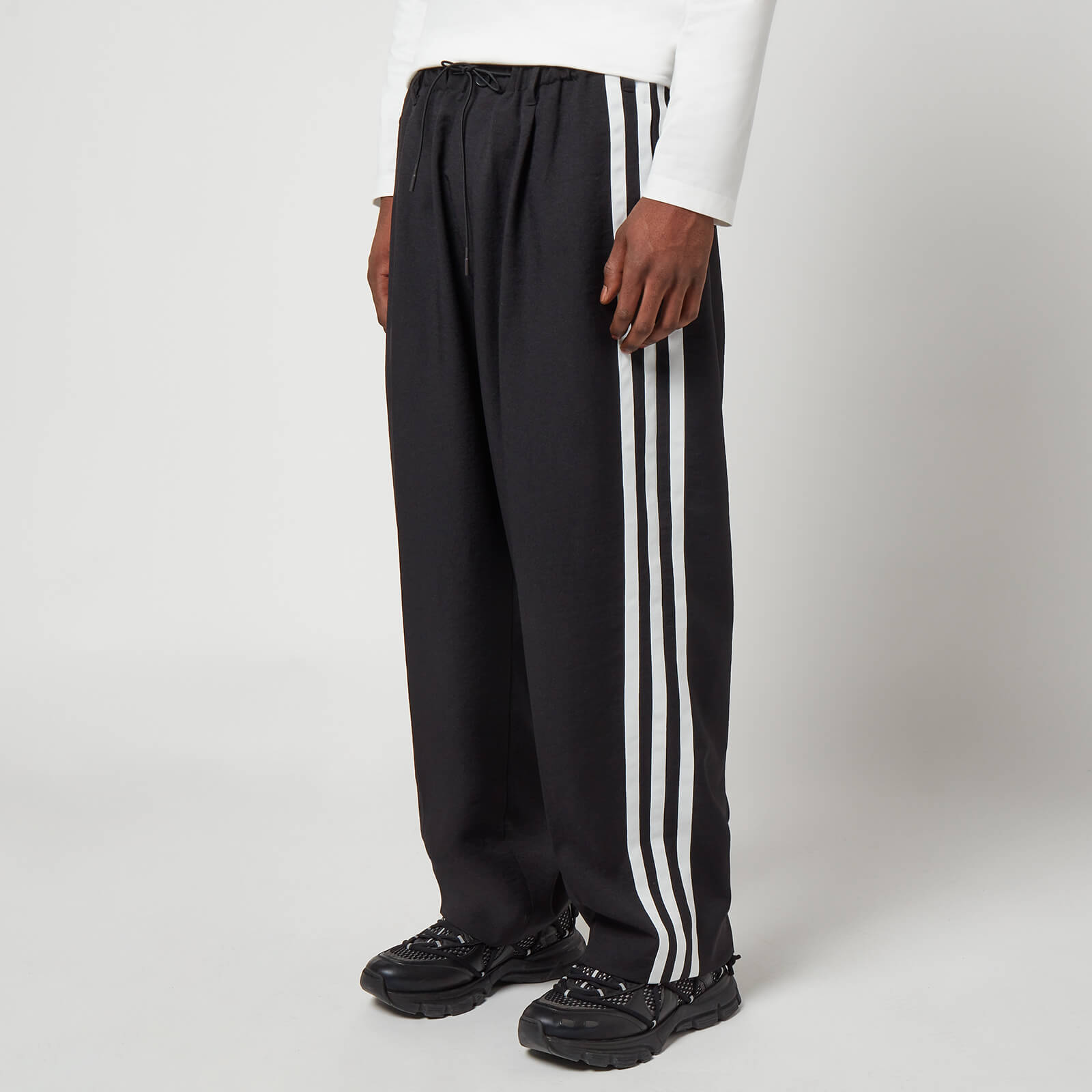Y-3 Men's Elegant 3-Stripe Pants - Black - S