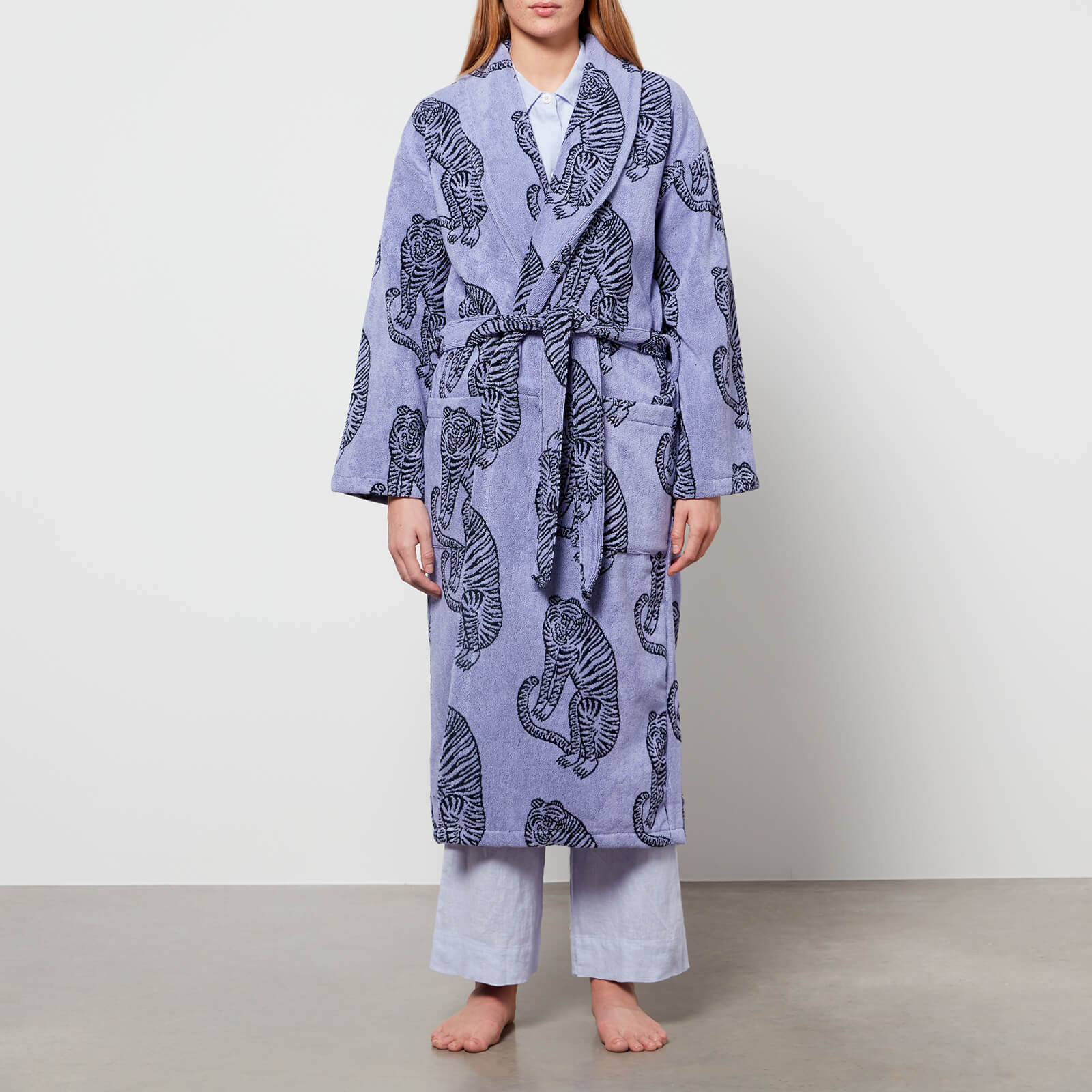 Desmond & Dempsey Women's Towel Robe Tiger - Lavender - S