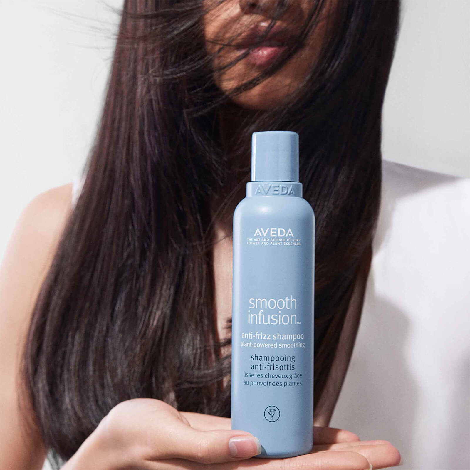 Thumbnail - Aveda Smooth Infusion Anti-Frizz Shampoo 200ml