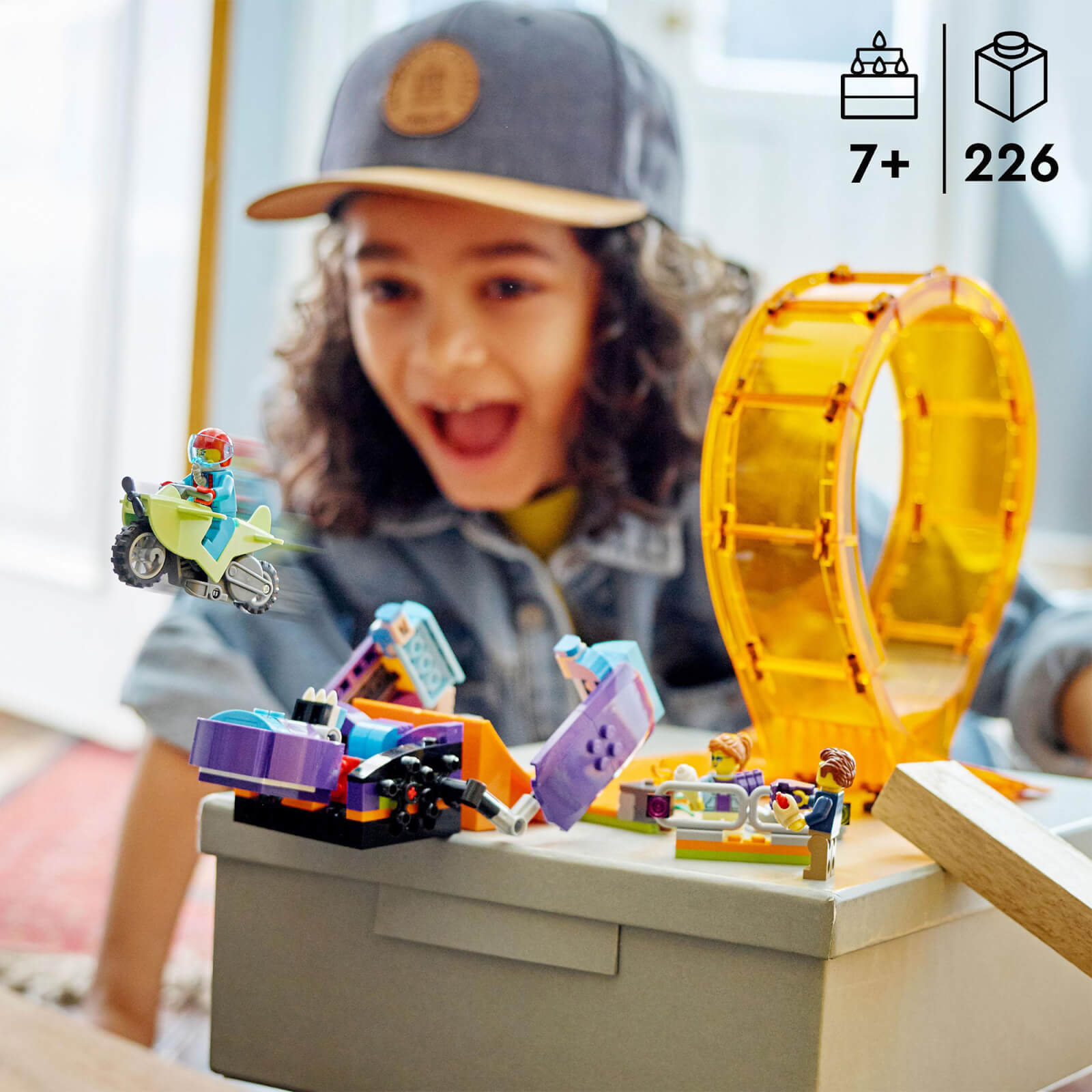 LEGO City: Stuntz Smashing Chimpanzee Stunt Loop Set (60338)