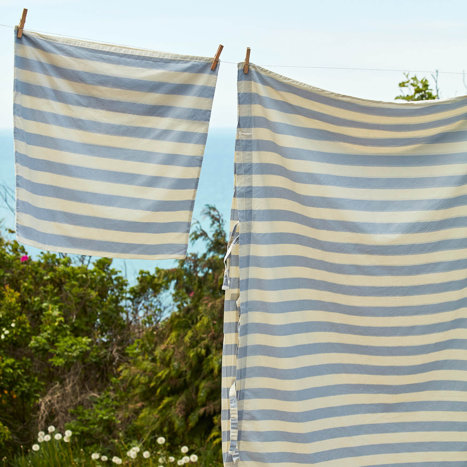 HAY Housse de couette à rayures bleu clair 135 x 200 cm Été - 