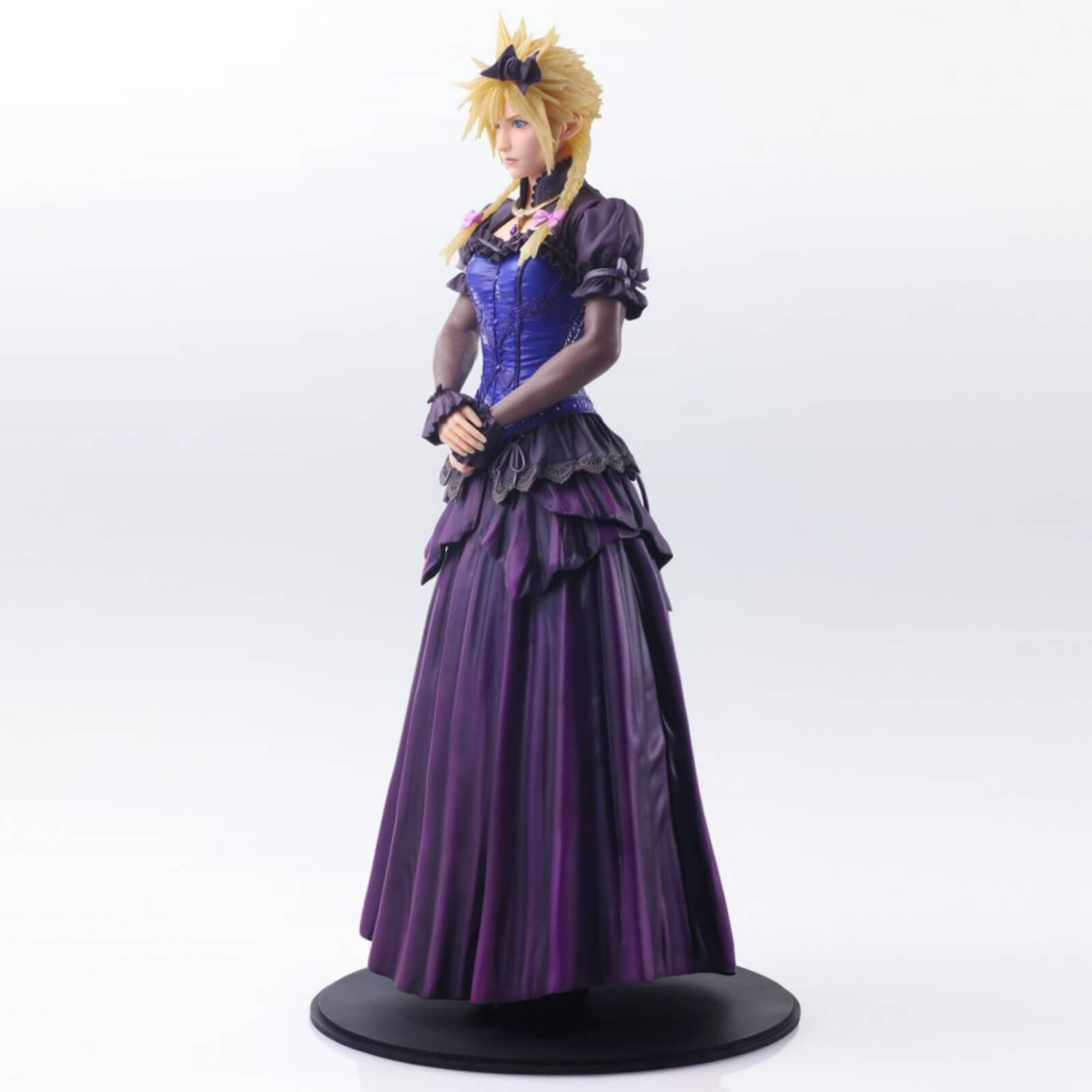 Square Enix Final Fantasy VII: Remake Cloud Strife in Dress Disguise Static Arts Action Figure