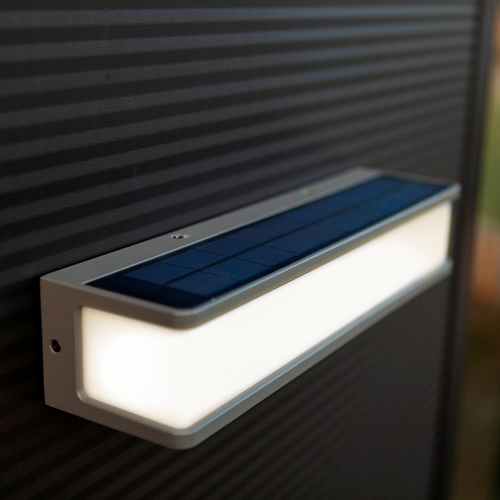 Lutec Doblo Solar Powered LED Wall Light - Anthracite