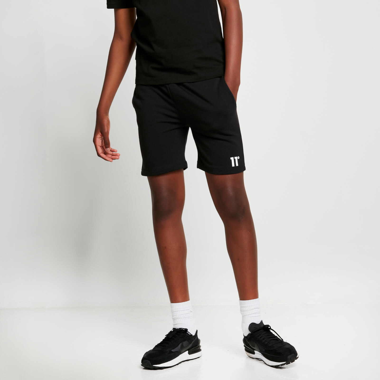 core shorts – black - 10-12 years